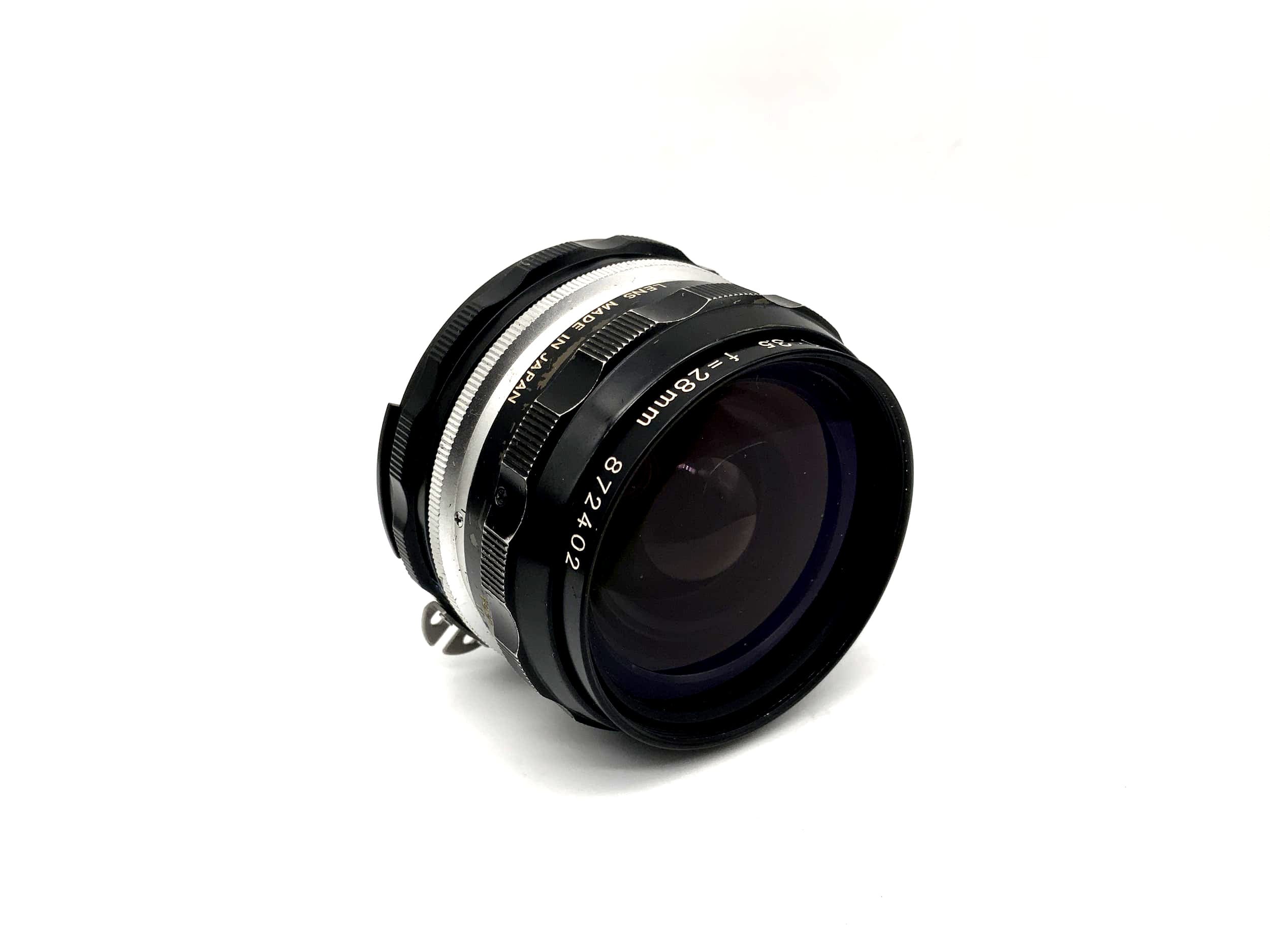 Nikon 28mm 1:3.5 Objektiv Nikkor-HC Auto Kamera Camera Lens (Nikon F)