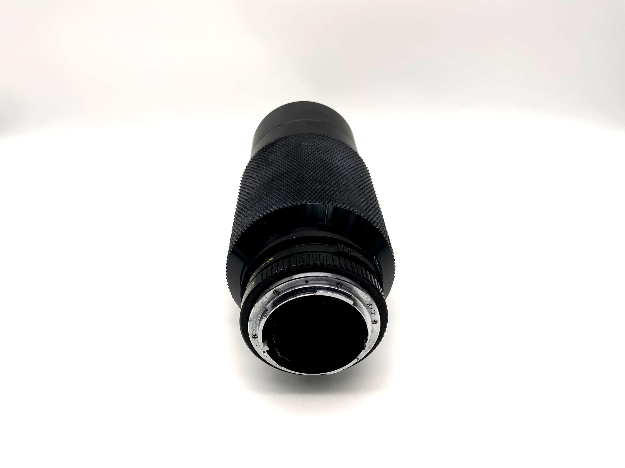 Soligor 70-222mm 1:3.5 Objektiv MC Auto Zoom Macro Camera Lens (Yashica/Contax)