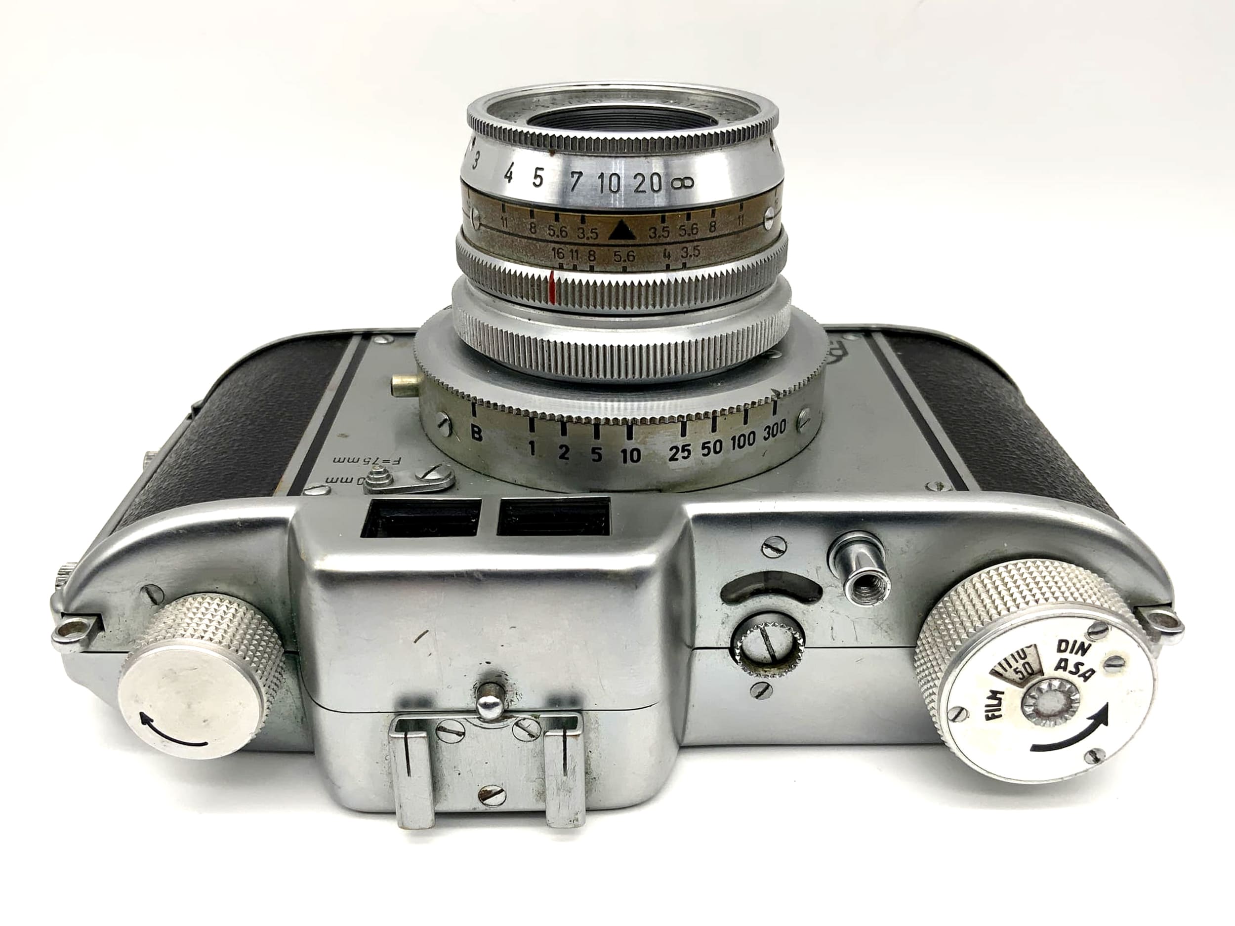 Aka Akarette Sucherkamera mit Schneider-Kreuznach Xenar 1:3.5/50 Prontor-S