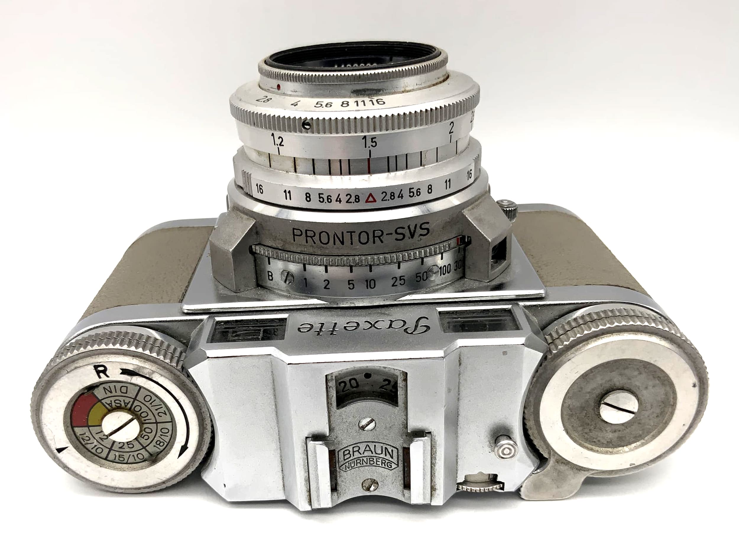 Braun Paxette Sucherkamera + Steinheil München Cassarit 2.8/45 Prontor-SVS grau