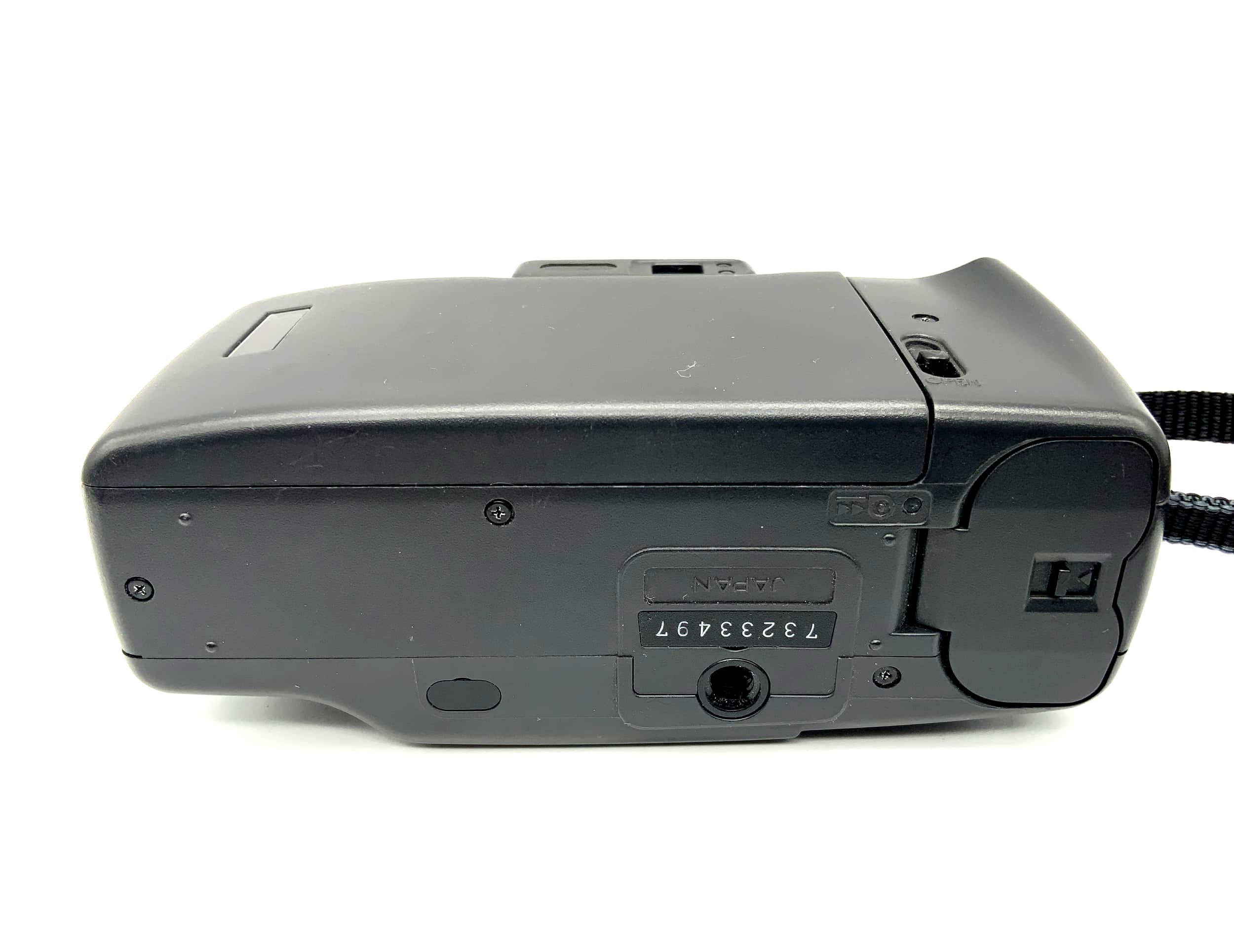 Minolta Riva Zoom 70c Point&amp;Shoot with 35-70mm 1:3.5-6.5 ES analog camera 35mm