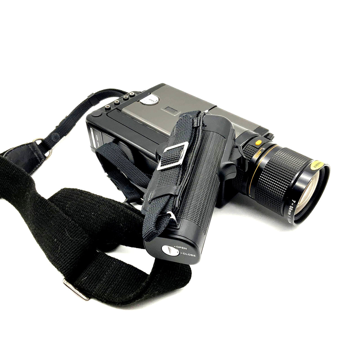 Caméra argentique Canon 814 XL-S avec objectif zoom C-8 7-56 mm f/1.4 Macro Super 8
