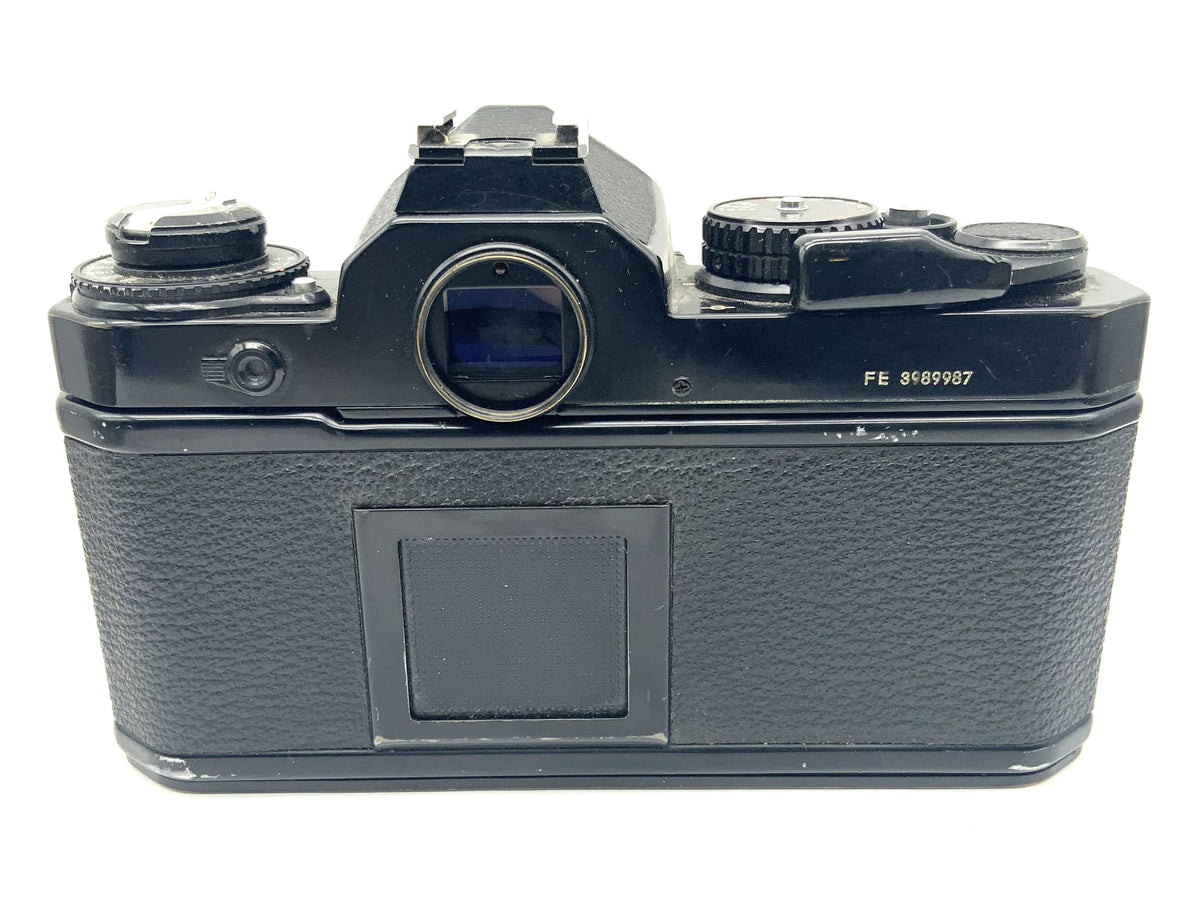 Nikon FE 35mm Spiegelreflexkamera SLR analog Body Gehäuse (Nikon F)