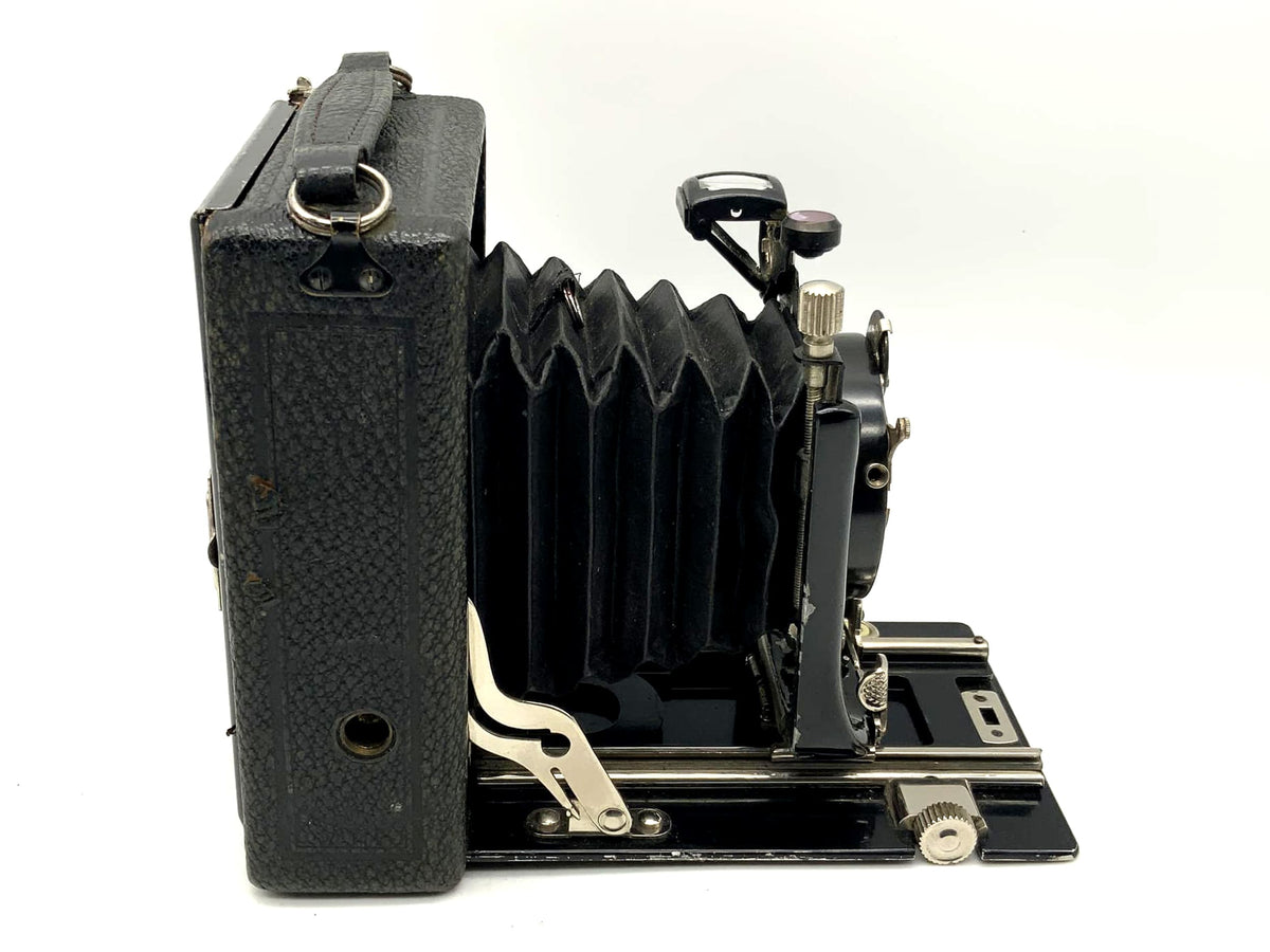 CHR. FR. Winter Sohn plate camera with Steinheil Unofocal 1:6.8 F=10.5cm Vario