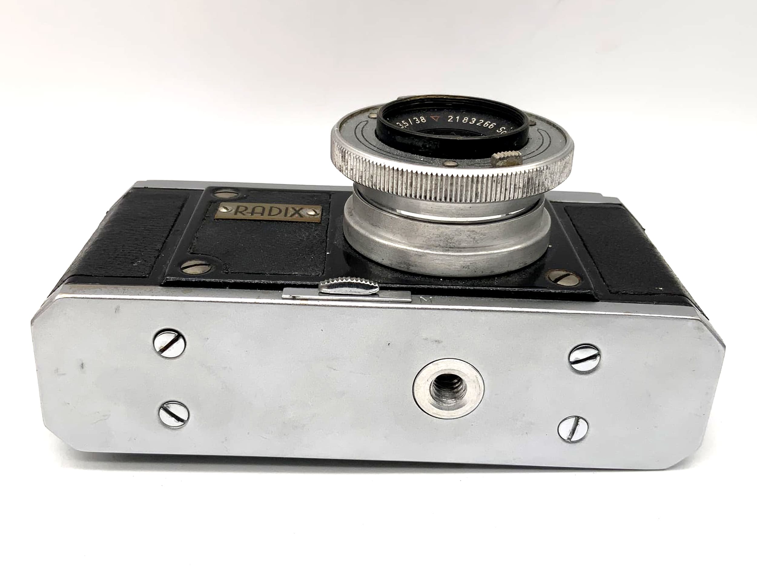 Bilora Radix Sucherkamera mit Schneider Kreuznach Radionar 1:3.5/38 Analogkamera