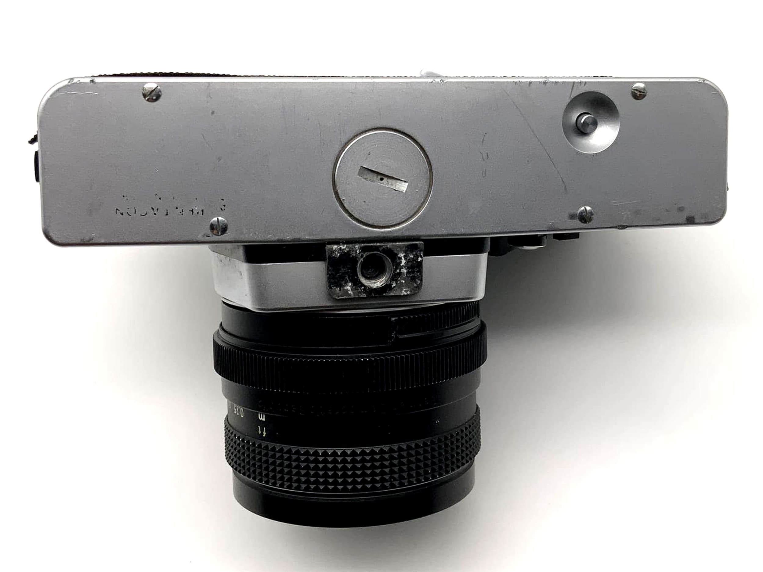 Appareil photo reflex argentique Pentacon Praktica LTL avec objectif 2,8-29 mm, format 35 mm