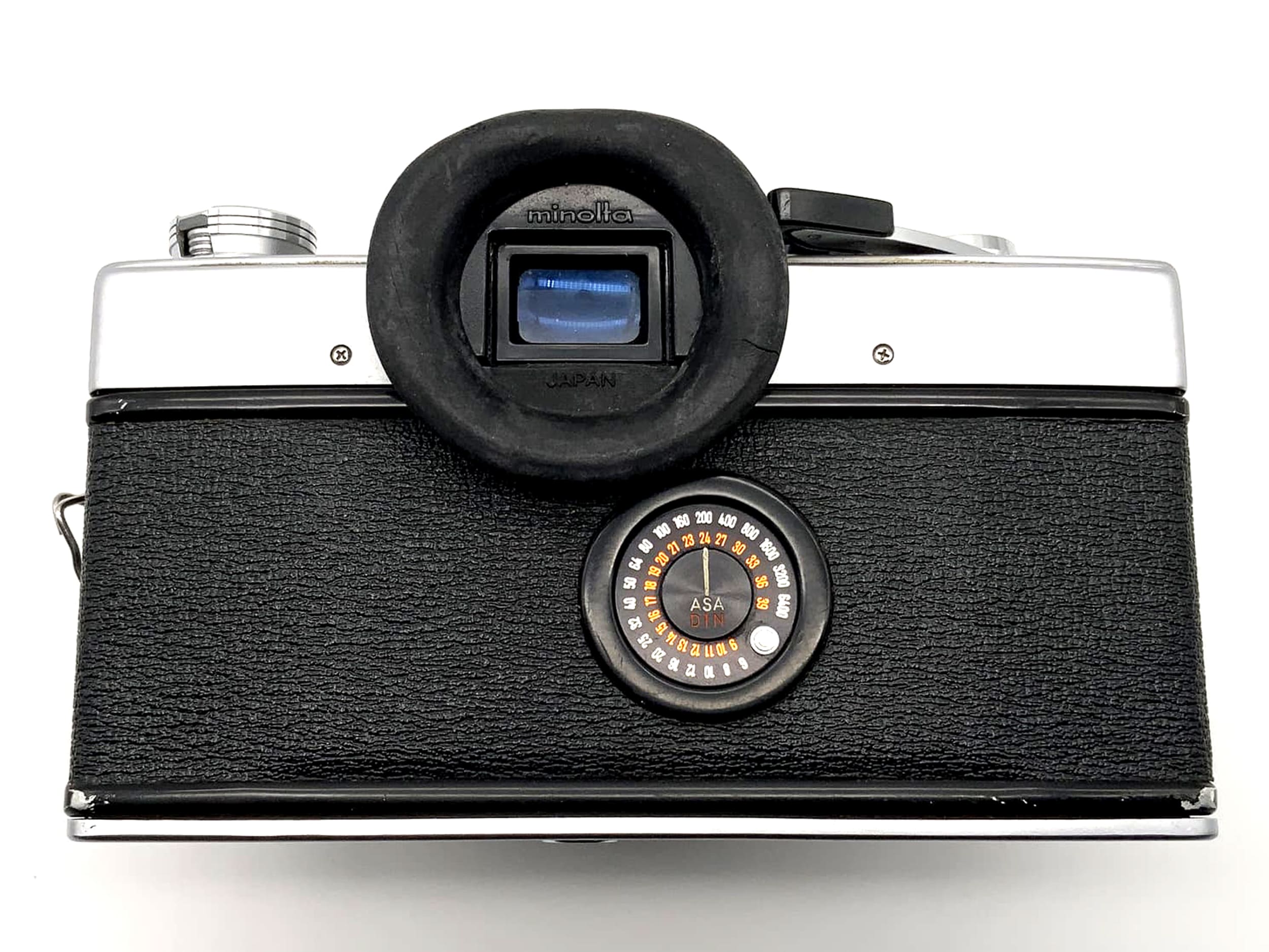 Minolta SRT 101 mit Minolta MD 1.7 50mm Spiegelreflexkamera 35mm analog