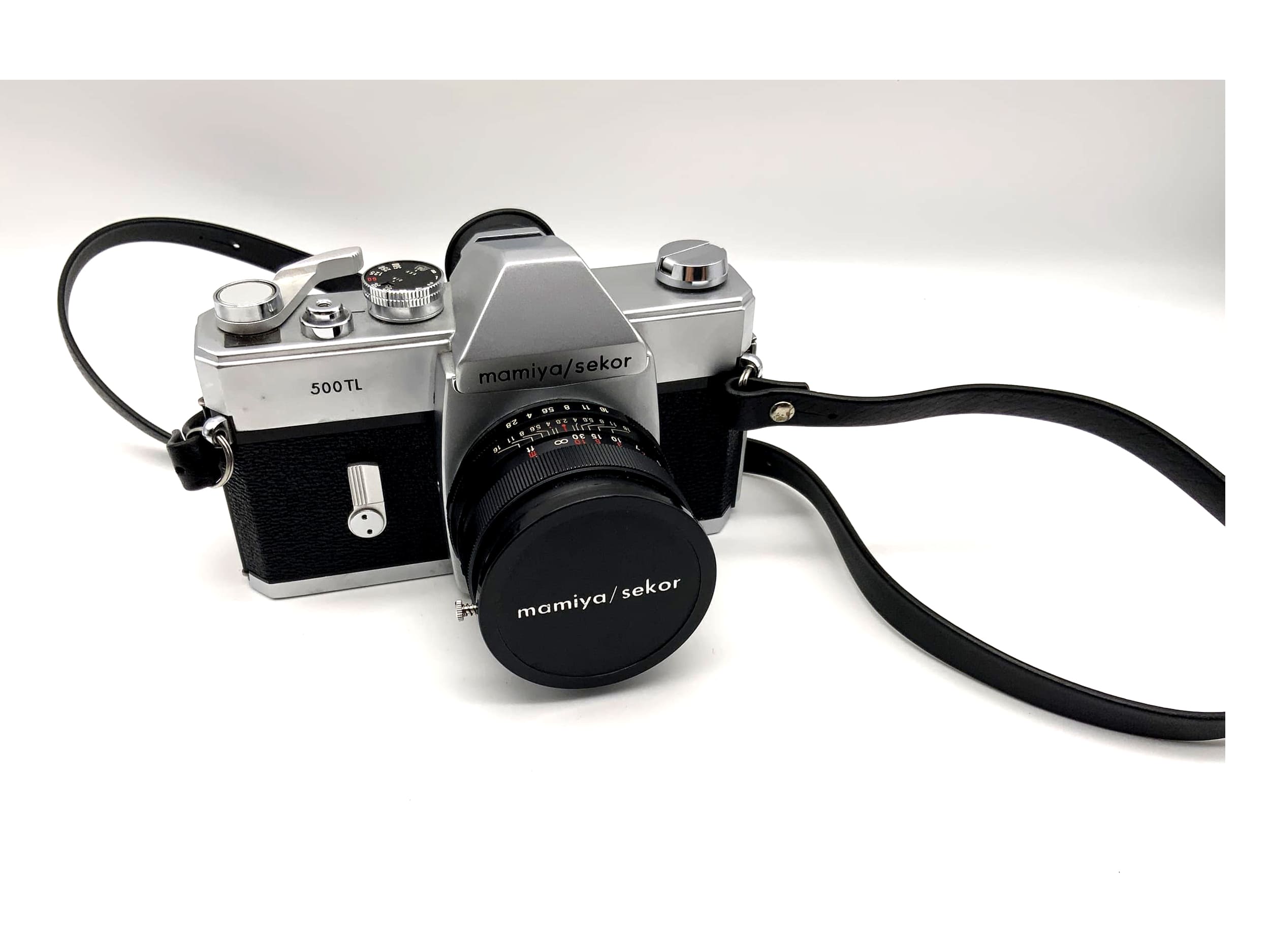 Mamiya Sekor analoge Spiegelreflexkamera mit Mamiya Sekor 1:2.8 50mm Objektiv