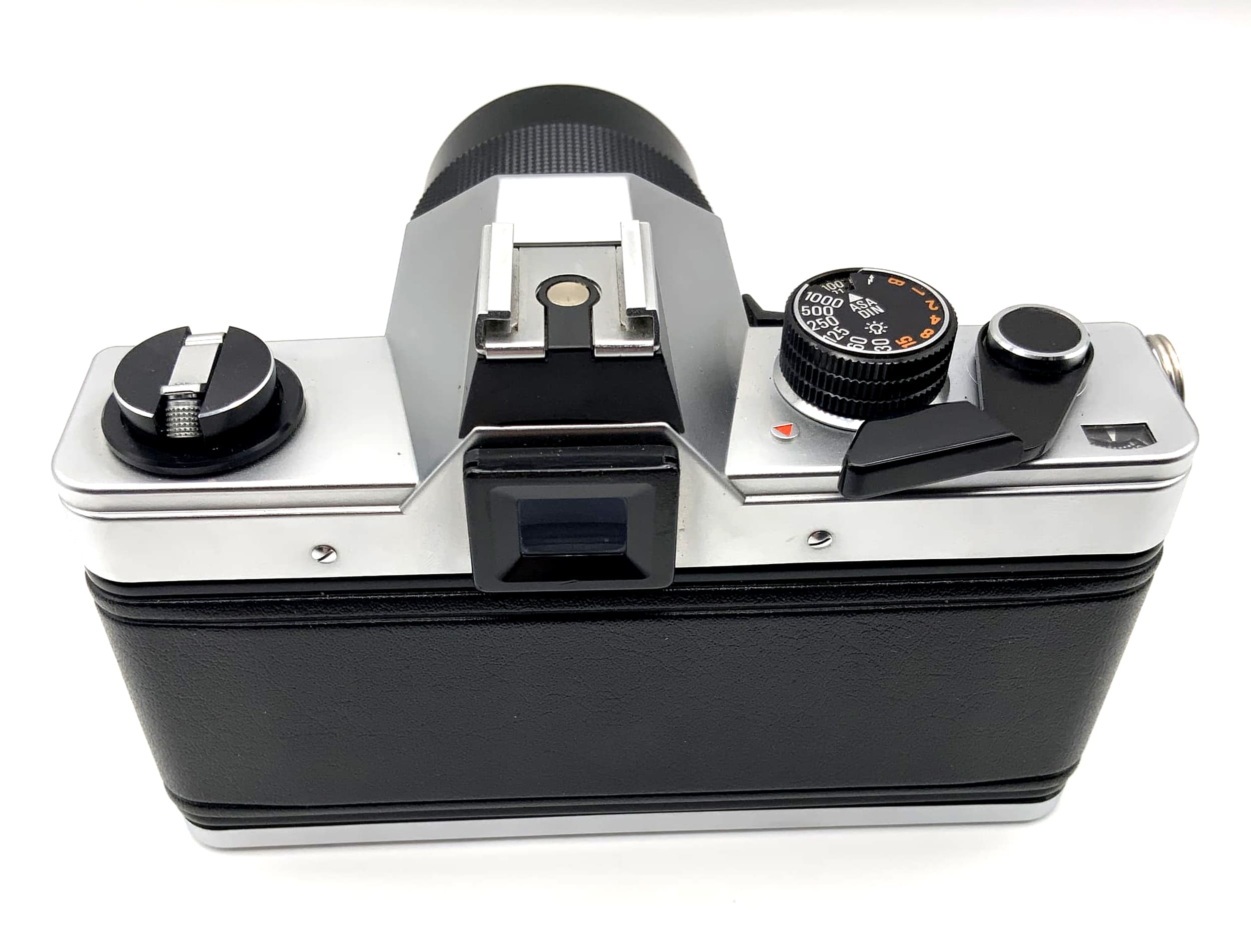 Pentacon Praktica Super TL 1000 mit Porst Tele MC 1:2.8 135mm Objektiv