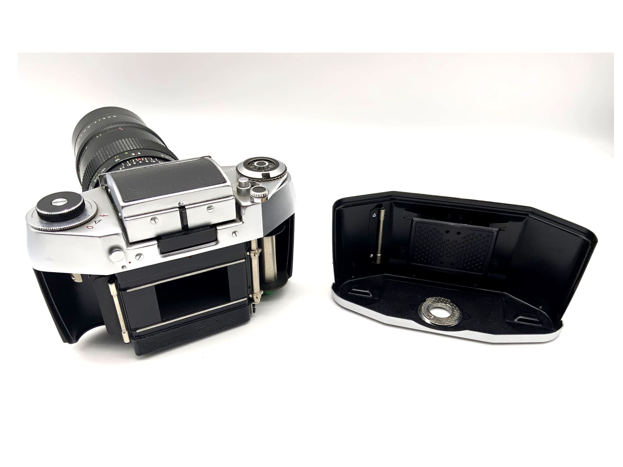 Exakta Exa 1a analoge Spiegelreflexkamera mit Pentacon 4/200 Objektiv