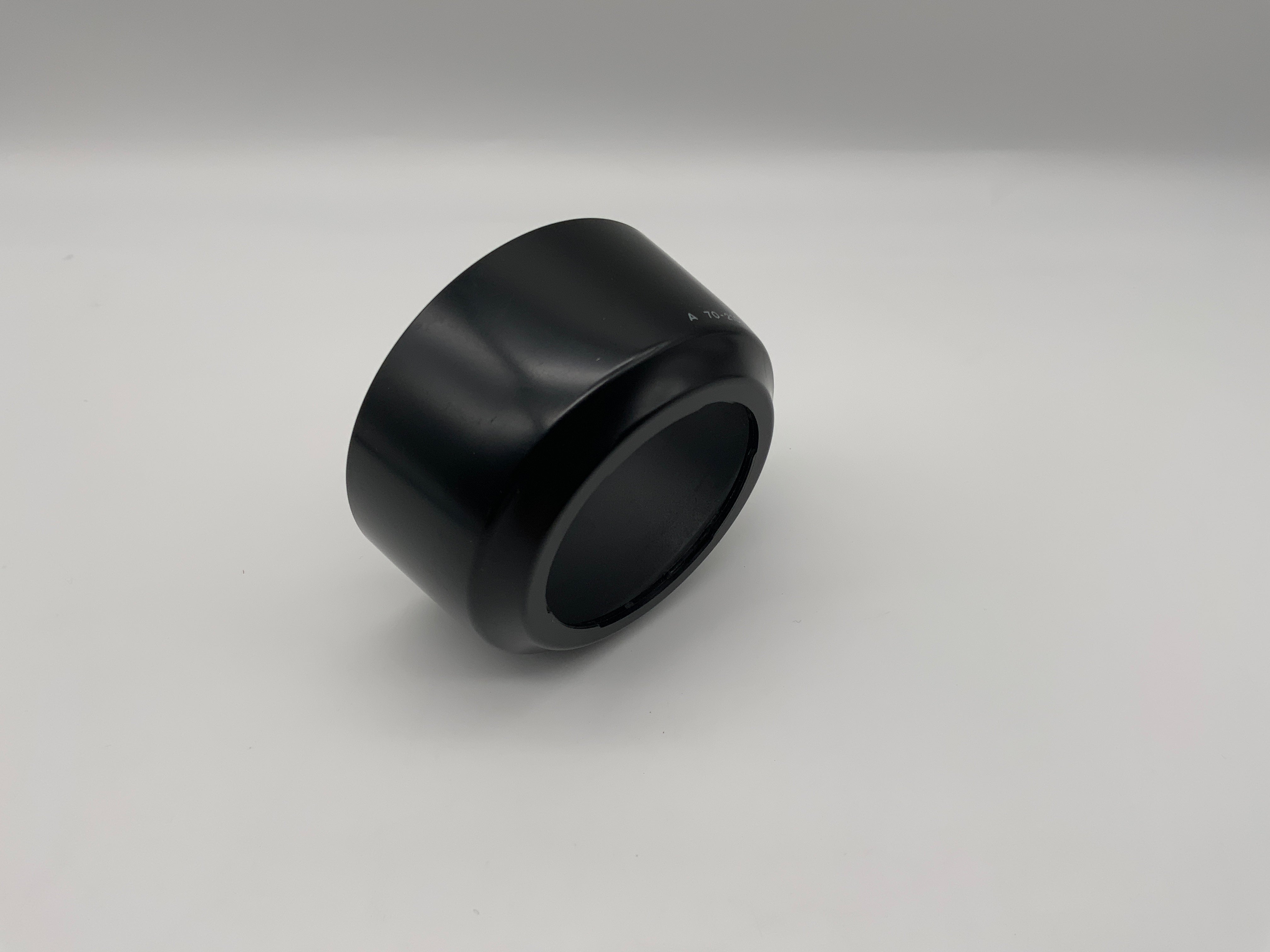 Minolta Gegenlichtblende A 70-210 / 4.5-5.6 lenshood Lens Hood schwarz