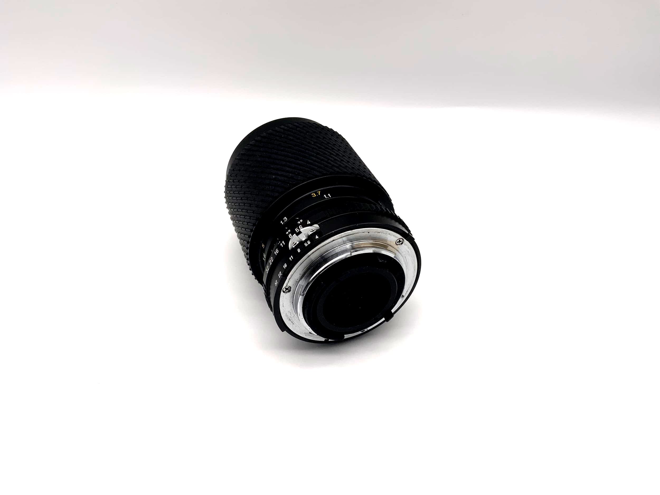 Tokina 70-210mm 1:4-5.6 Objektiv SD Kamera Camera Lens (Nikon F)