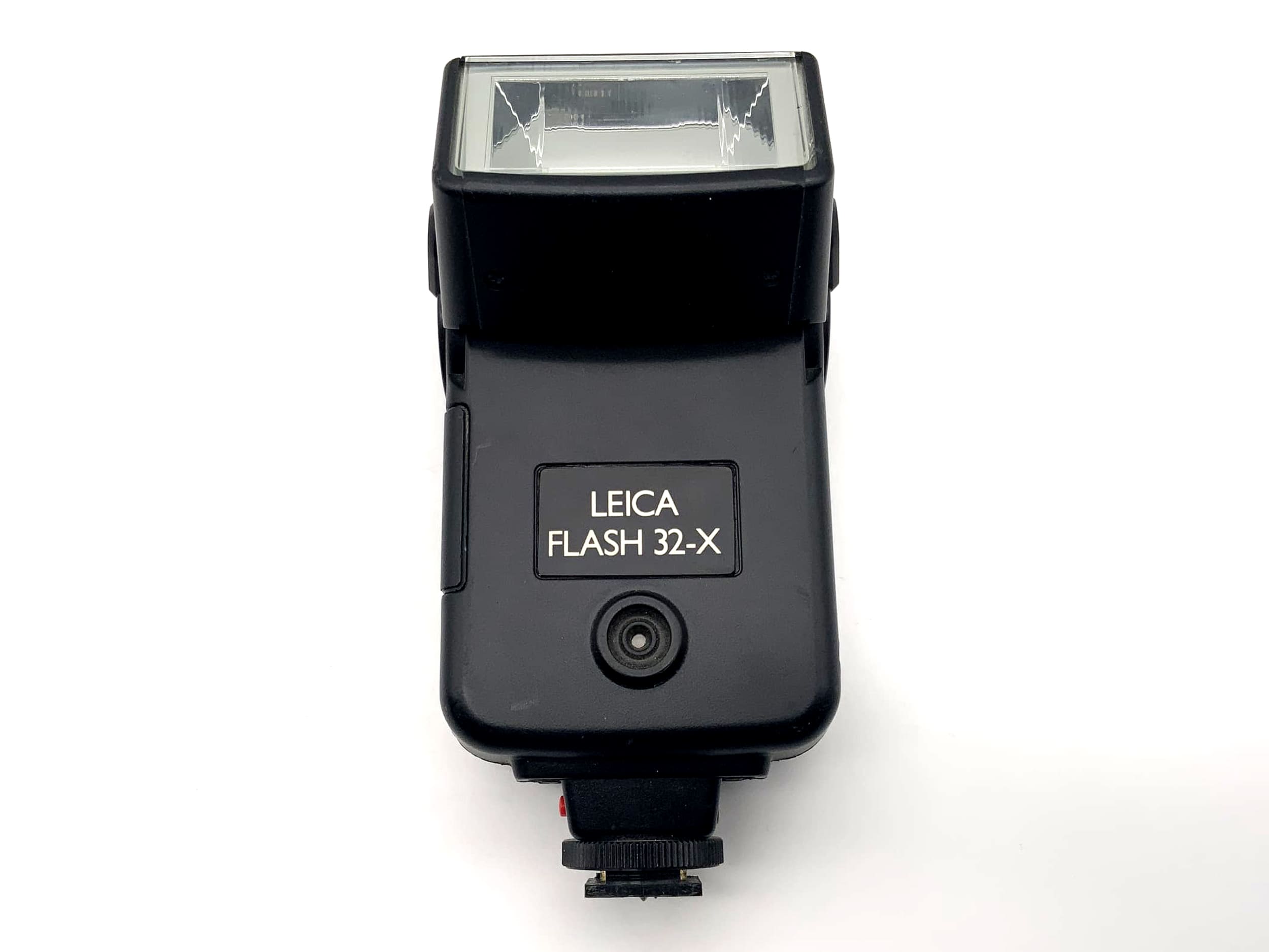 Leica Flash 32-X Kamera Blitz Blitzgerät Aufsteckblitz Flash Licht