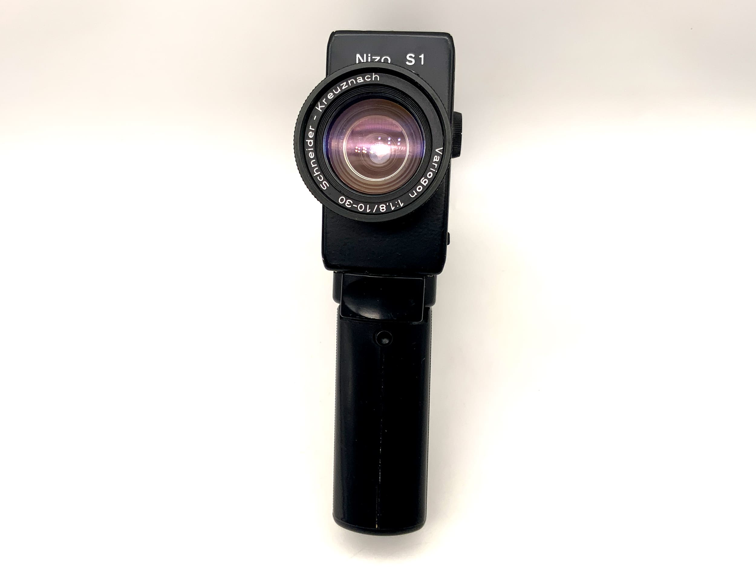 Braun Nizo S1 Filmkamera mit Variogon 1:1.8/10-30mm Super 8 Schmalfilm