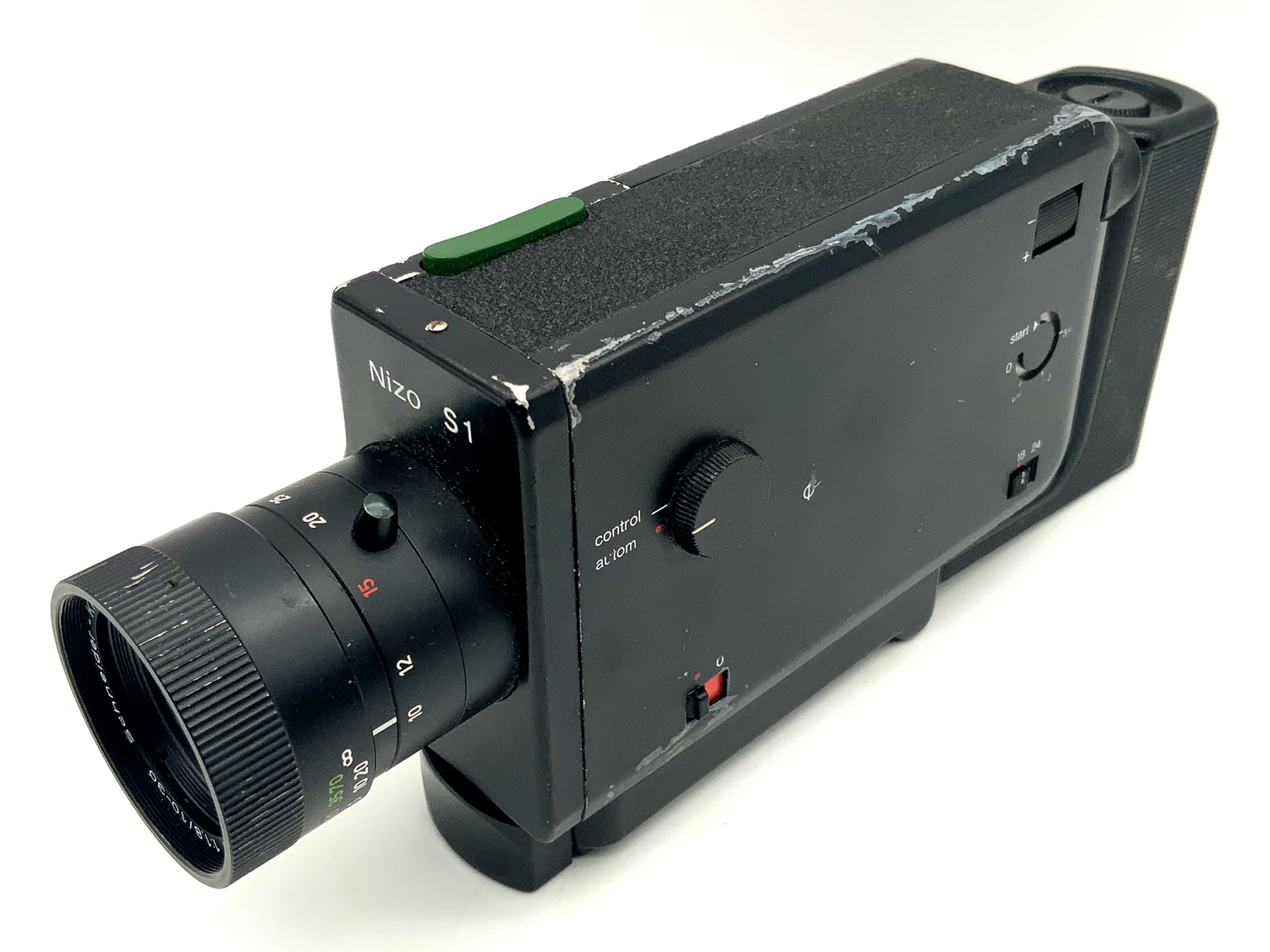 Braun Nizo S1 Filmkamera mit Variogon 1:1.8/10-30mm Super 8 Schmalfilm