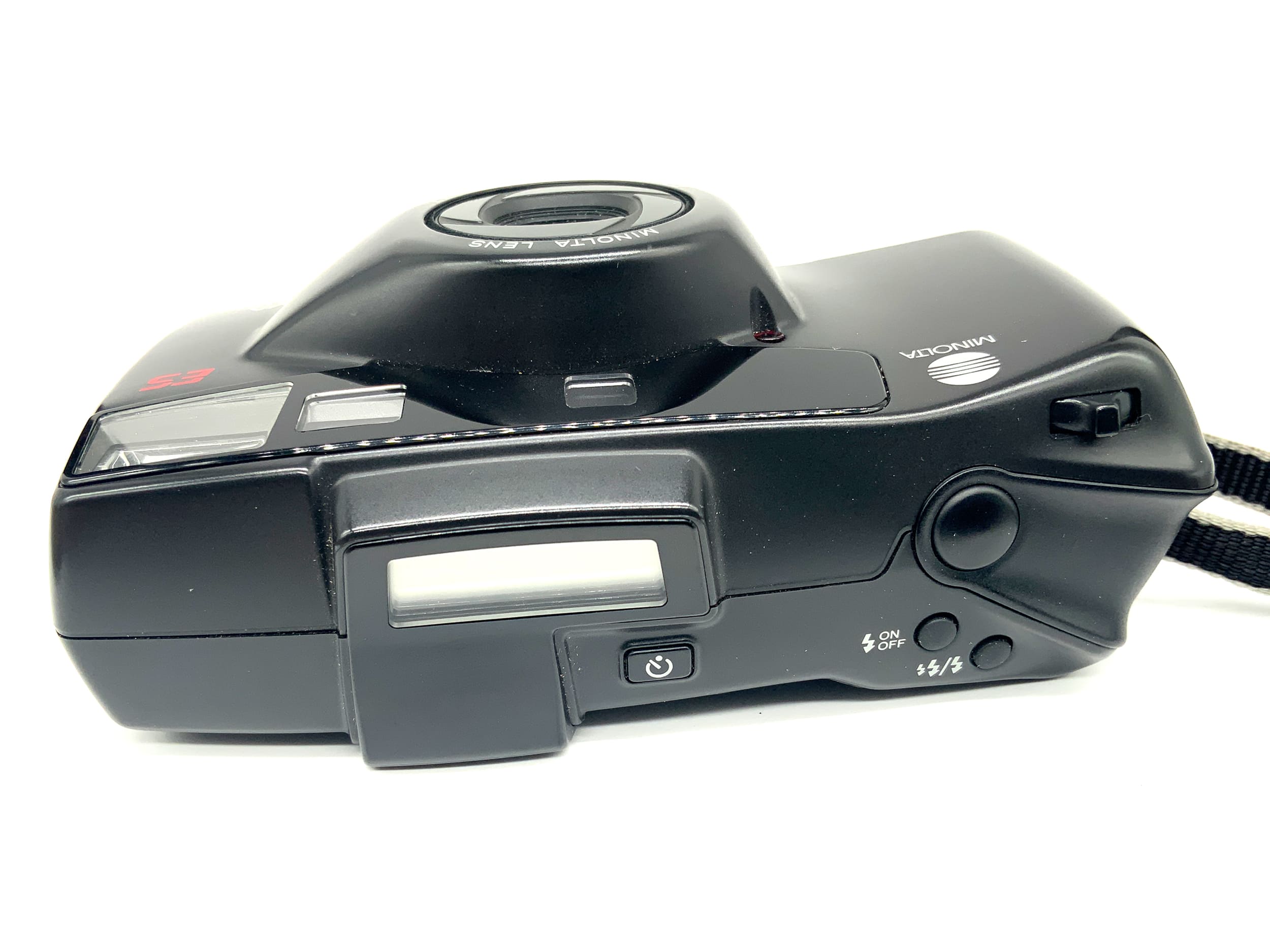 Minolta Riva Zoom 90c Point&Shoot mit 38-90mm 1:3.5-7.7 Analogkamera
