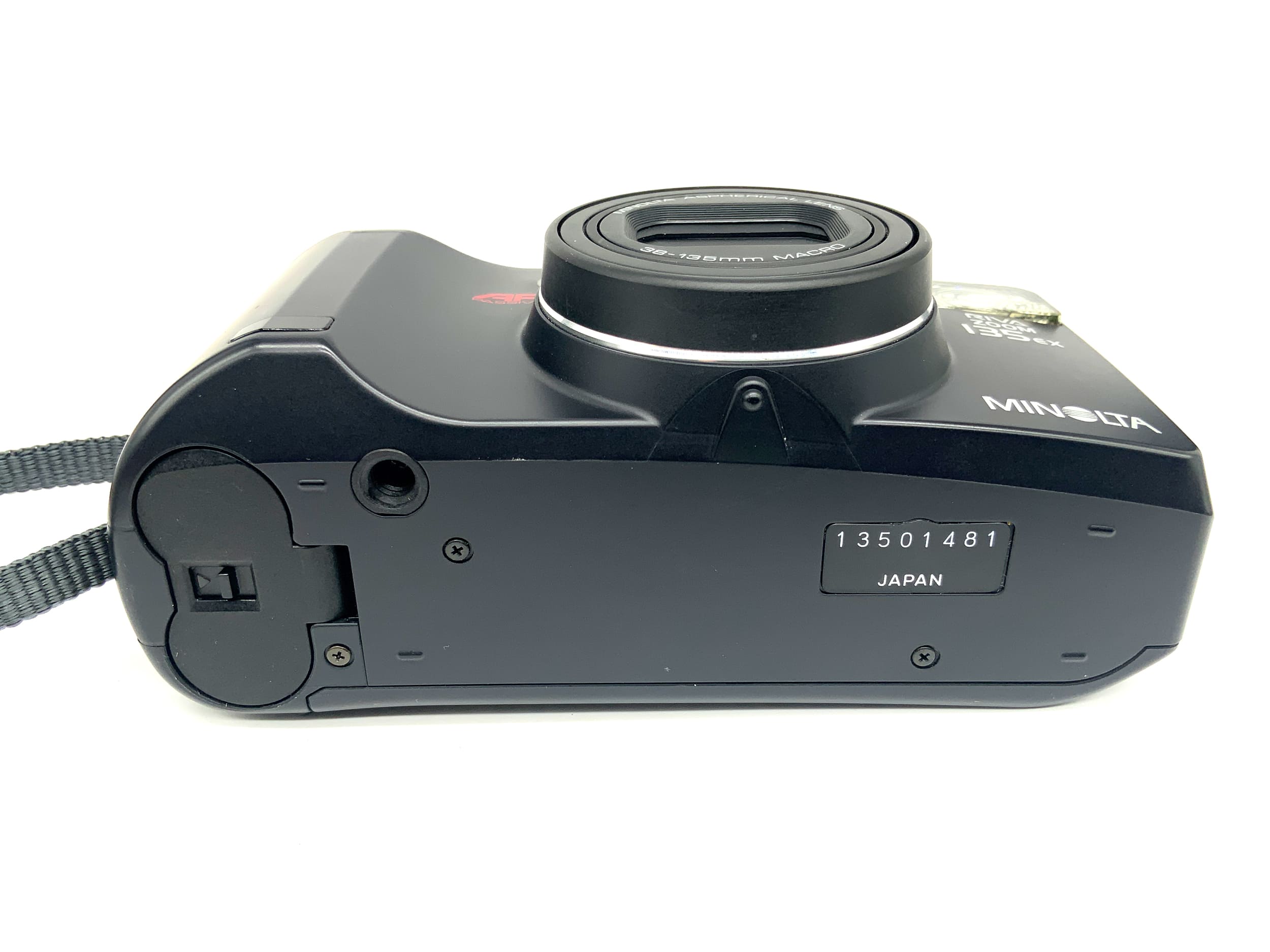 Minolta Riva Zoom 135 EX Point&Shoot mit Aspherical 38-135mm Macro Analogkamera