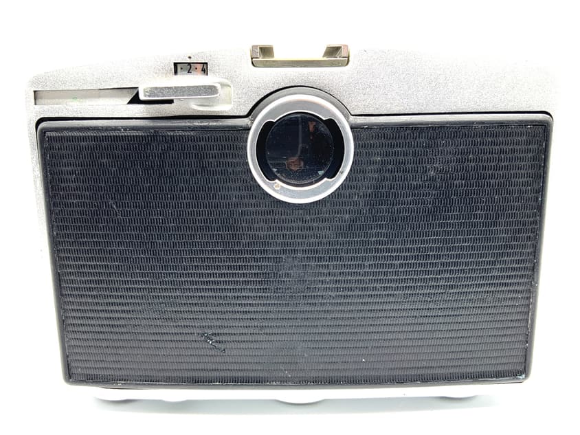 Pentacon Pentina SLR 35mm Spiegelreflexkamera analog Body Gehäuse (50mm 1:2.8)