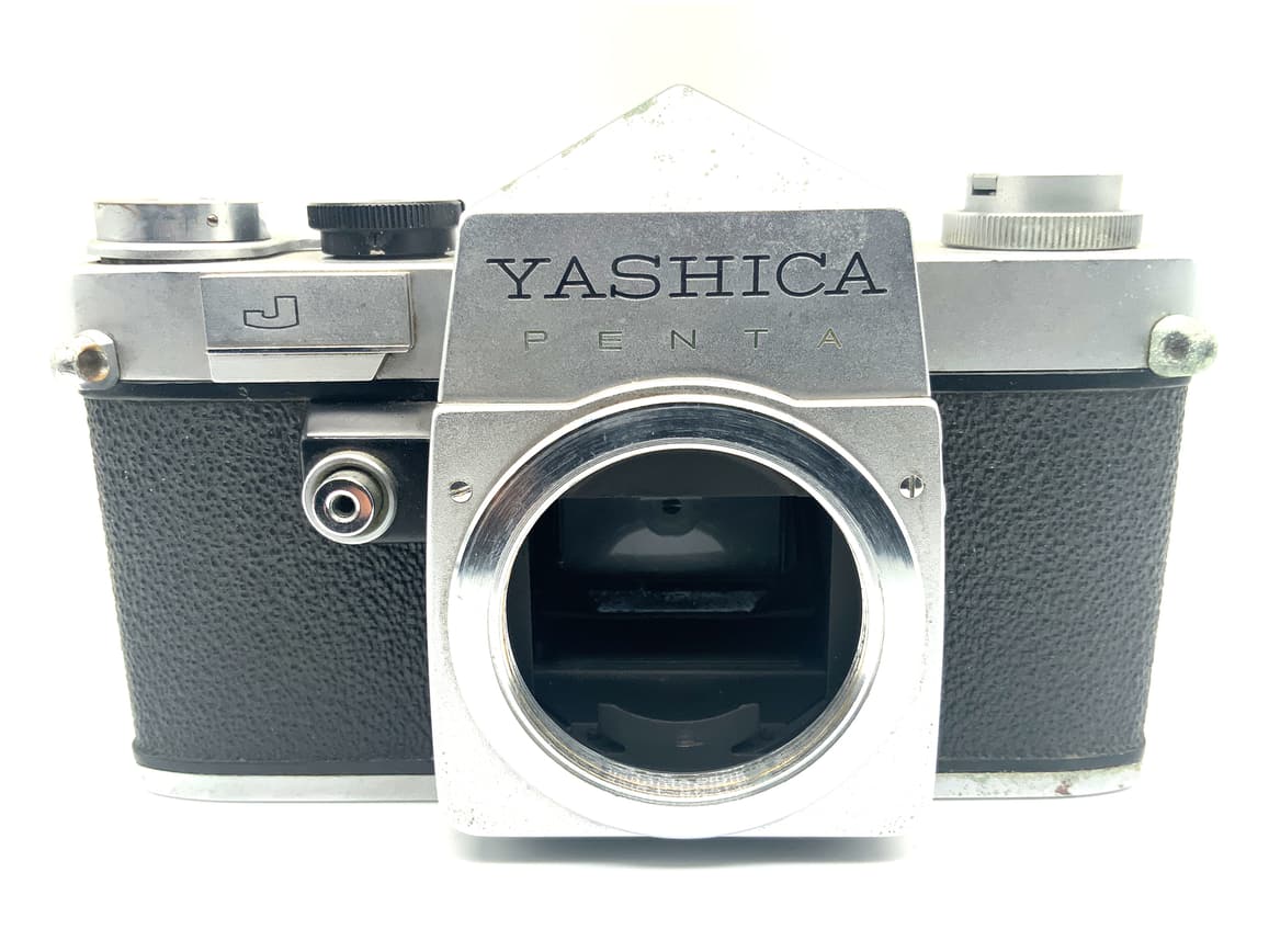 Yashica Penta J SLR 35mm Spiegelreflexkamera analog Body Gehäuse (M42)