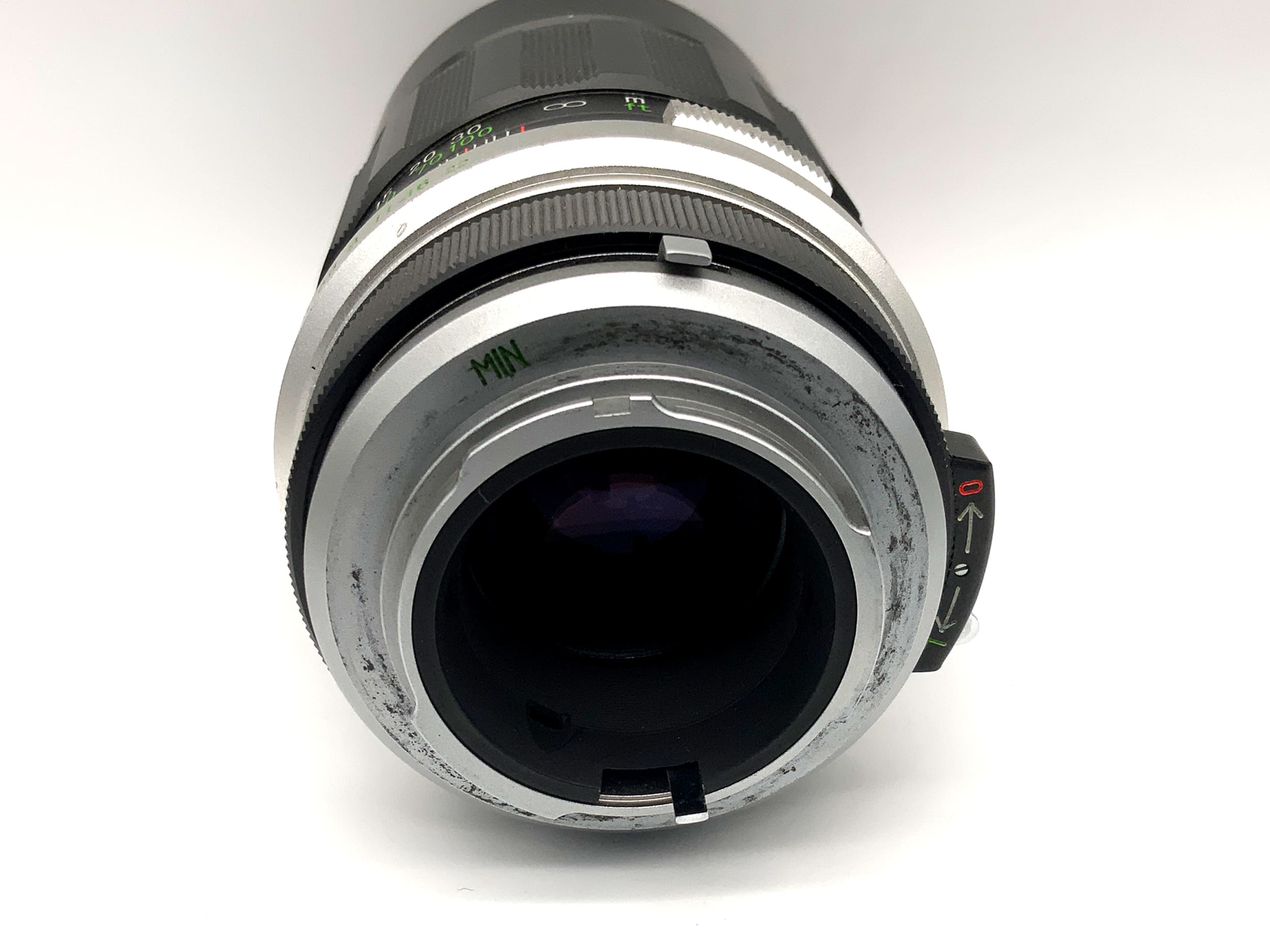 Objectif téléobjectif automatique Soligor 200 mm 1:3.5 (Minolta MD)