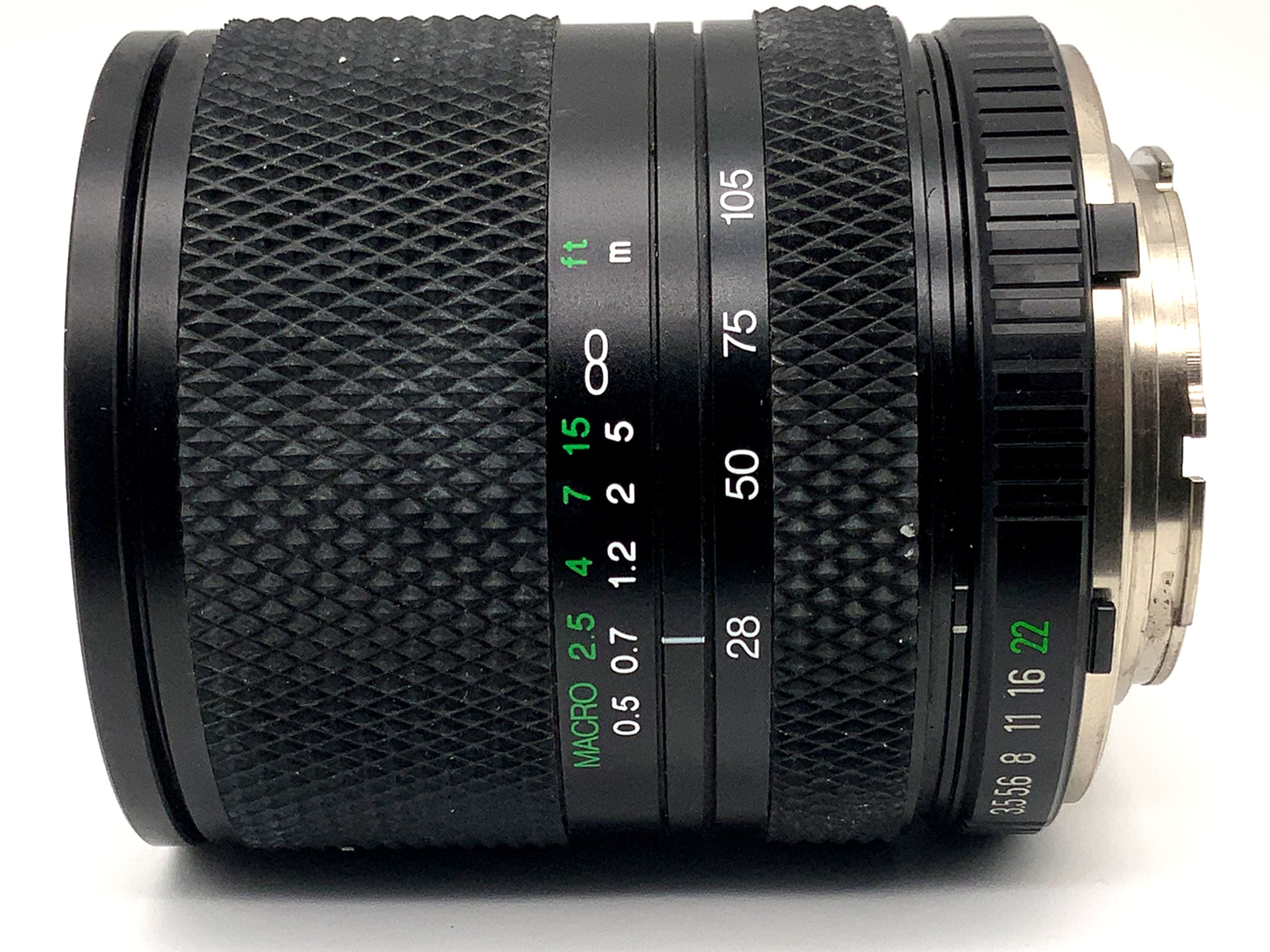 Soligor 28-105mm 1:3.5-4.8 Lens MC C/D Zoom+Macro Zoom Lens (Minolta MD)