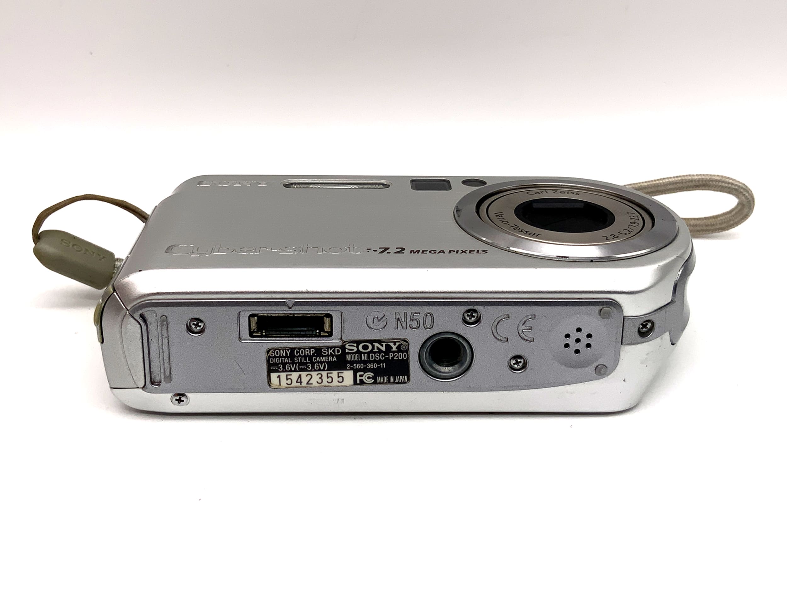 Sony Cyber-Shot DSC-P200 Digitale Kompaktkamera 2.8-5.2/7.9-23.7 7.2 MP IM VX