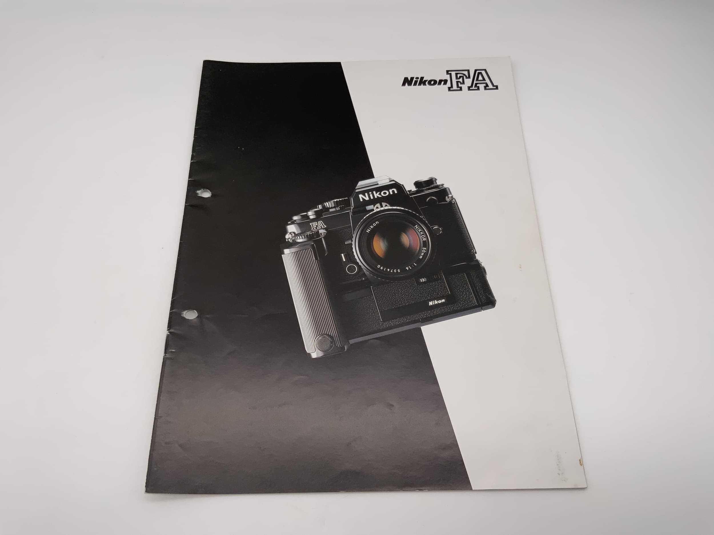 Nikon FA Produktinformation Broschüre Deutsch Magazin Zeitschrift