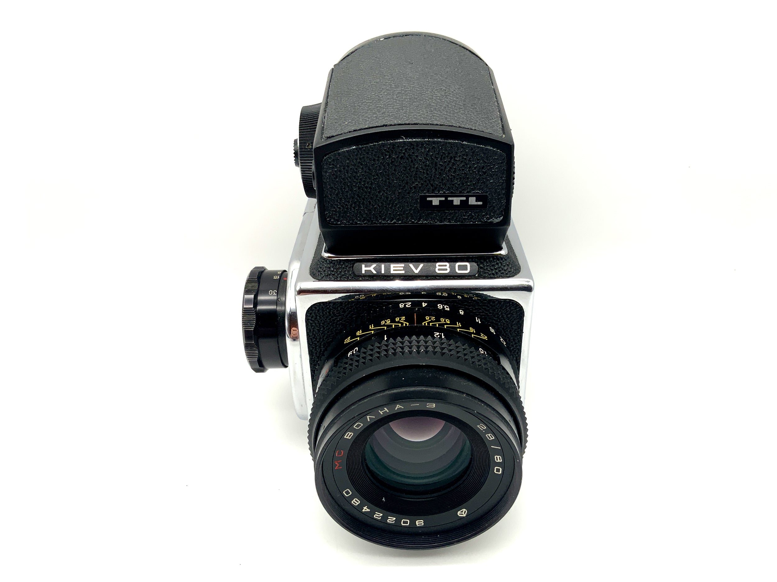 Arsenal Kiev 80 Mittelformatkamera mit Volna-3 2.8/80 MC mit TTL Prisma