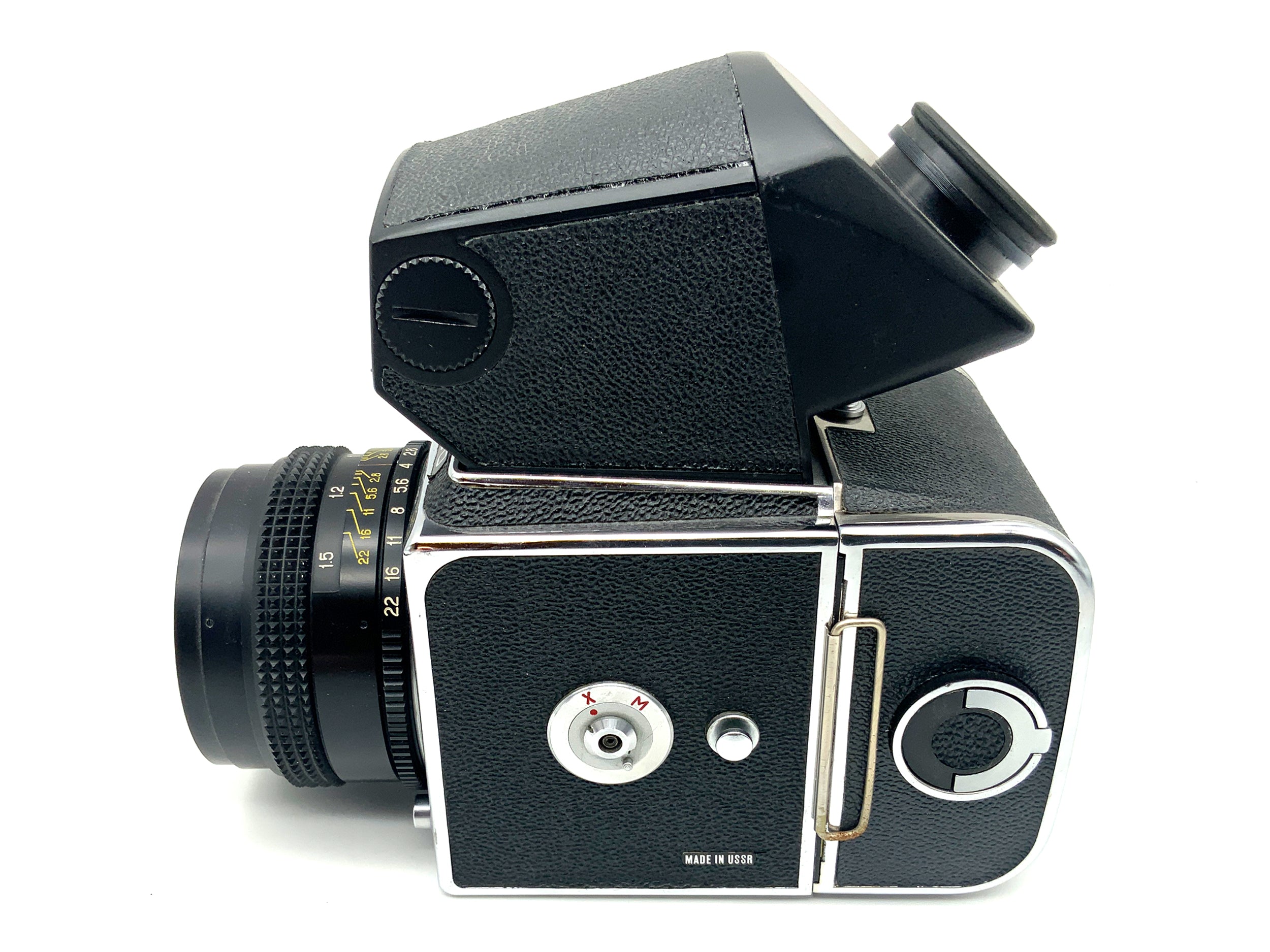 Arsenal Kiev 80 Mittelformatkamera mit Volna-3 2.8/80 MC mit TTL Prisma