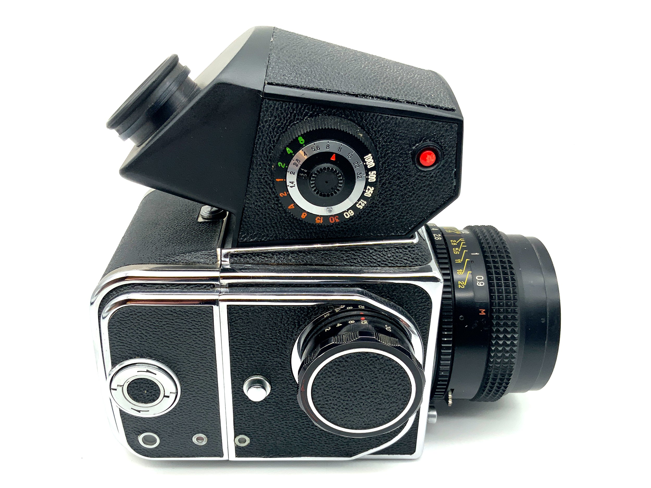 Arsenal Kiev 80 Mittelformatkamera mit Volna-3 2.8/80 MC mit TTL Prisma