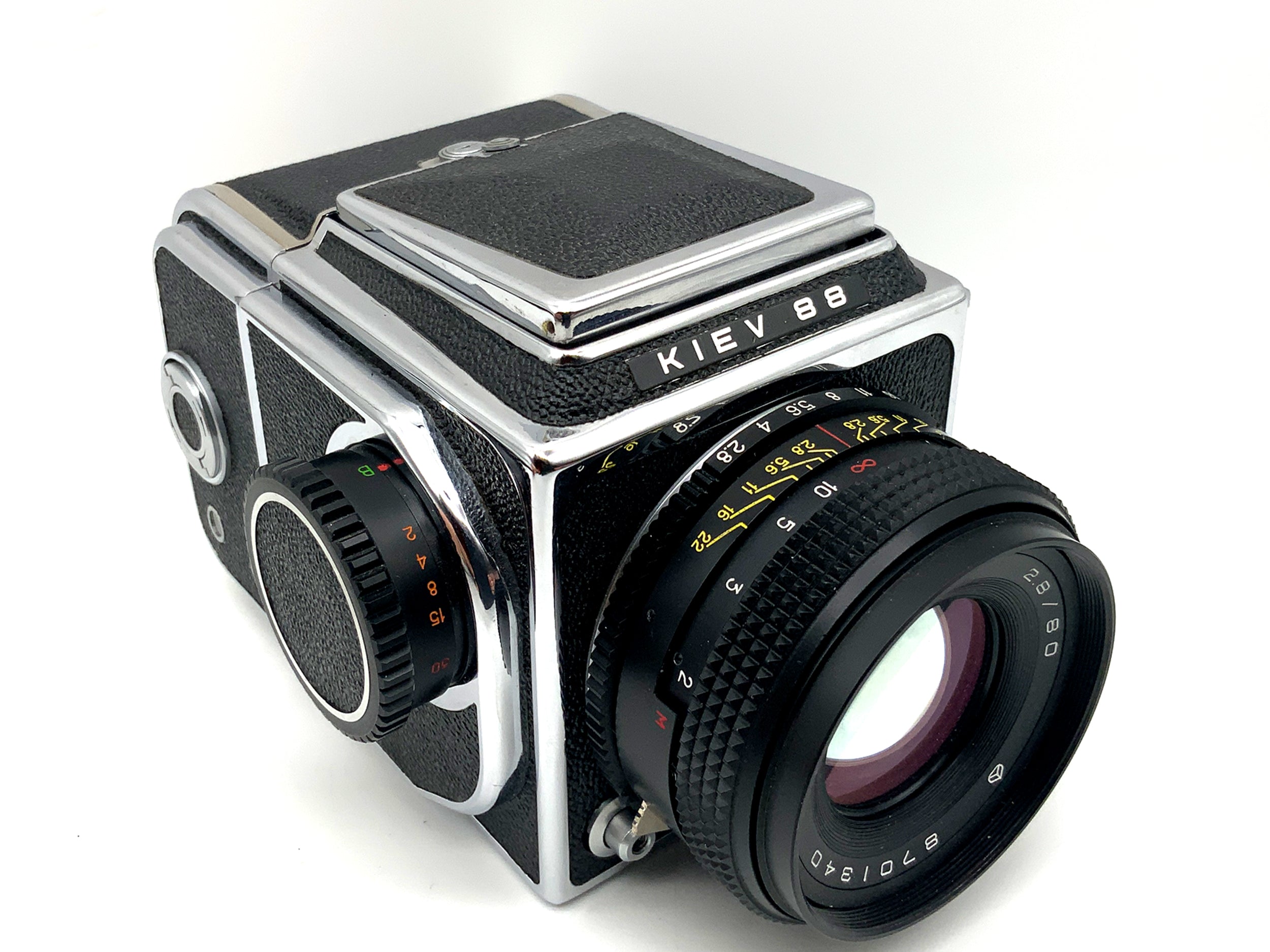 Arsenal Kiev 88 Mittelformatkamera mit Volna-3 2.8/80 MC Analogkamera