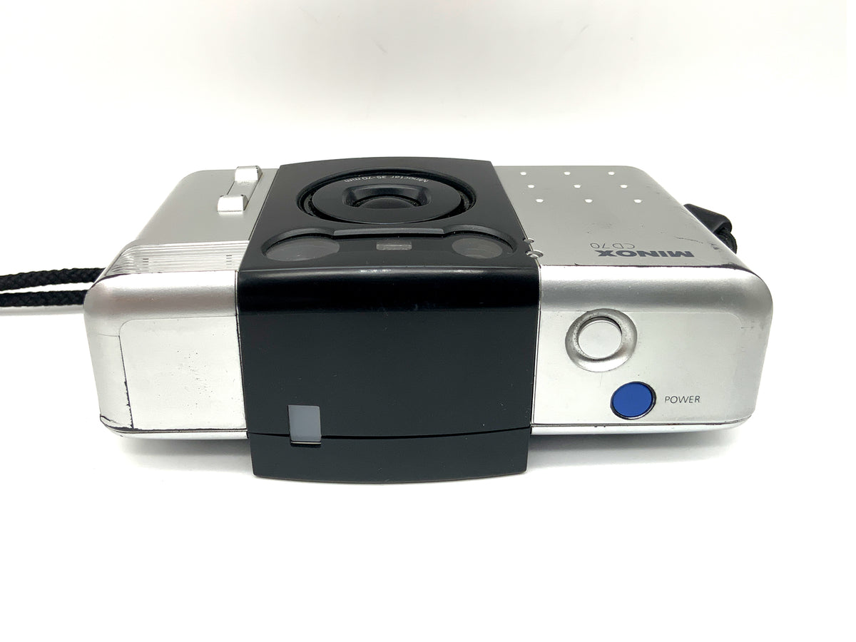 Minox CD70 Point&amp;Shoot avec objectif Minoctar 35-70 mm et étui (appareil photo argentique)