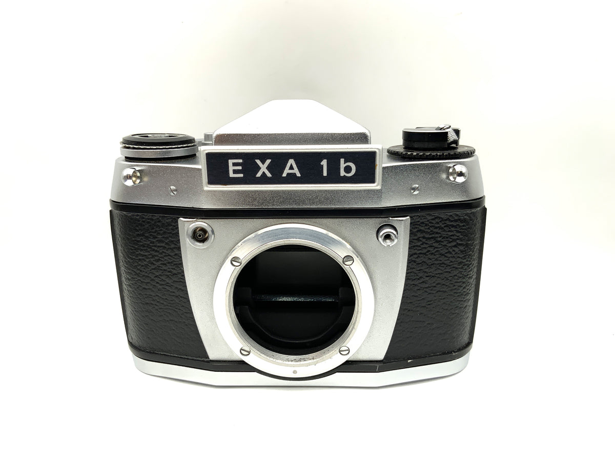 Boîtier d'appareil photo reflex Ihagee Exa 1b avec prisme 35 mm