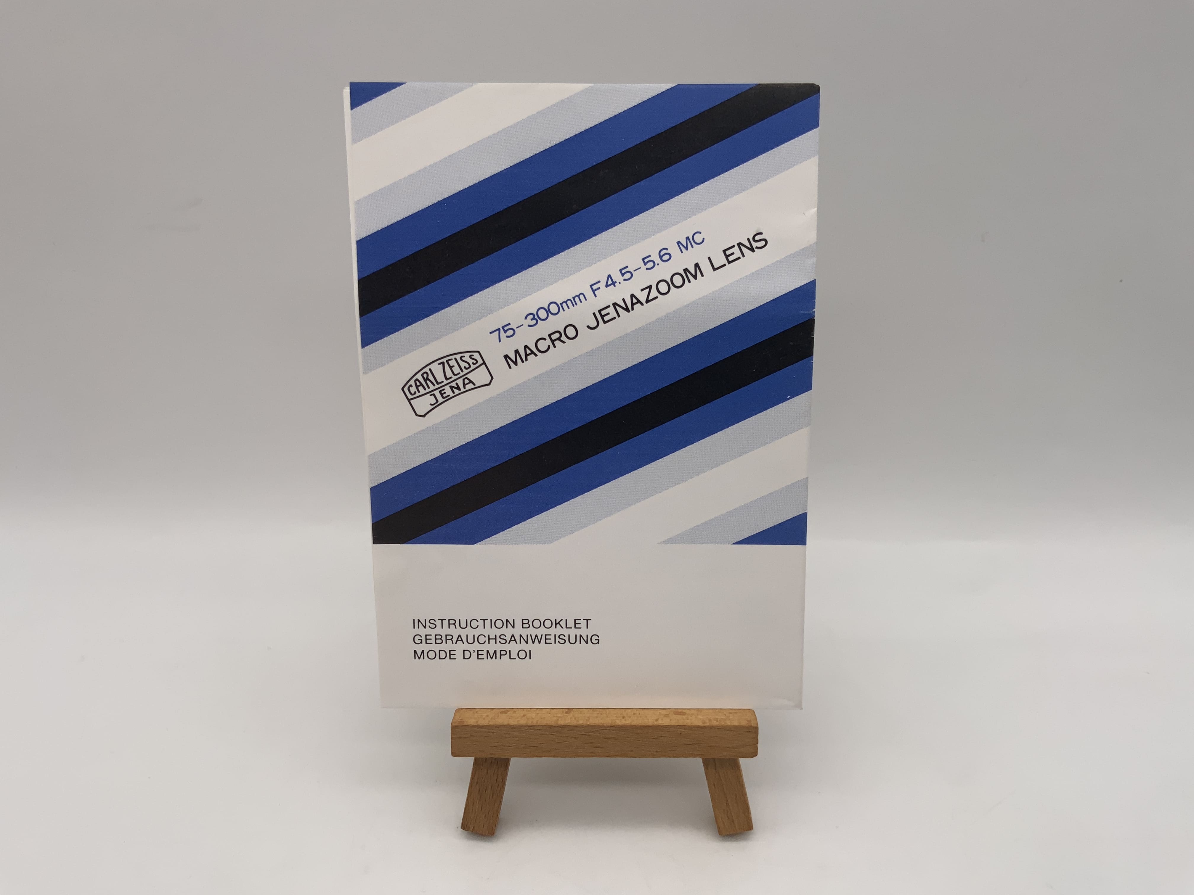 Carl Zeiss Macro Jenazoom 75-300mm F4.5-5.6 MC Bedienungsanleitung Deutsch