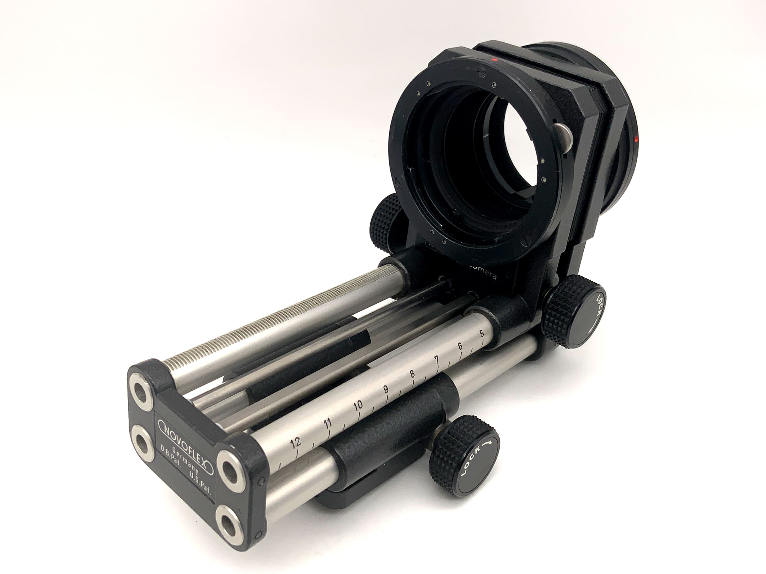 Dispositif à soufflet Novoflex (Yashica/Contax)