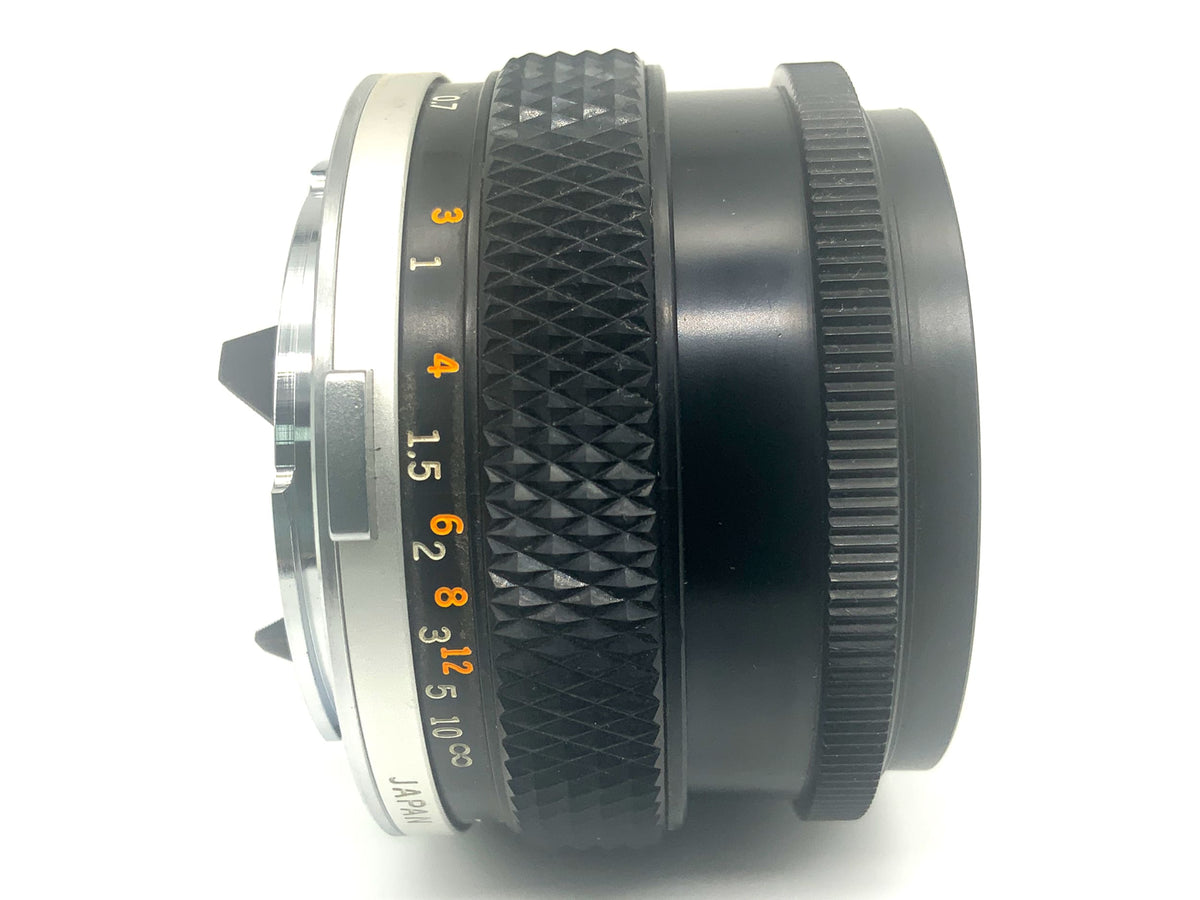 Olympus F.Zuiko Auto-S 50mm 1:1.8 Objektiv Festbrennweite (Olympus OM) Pilz!