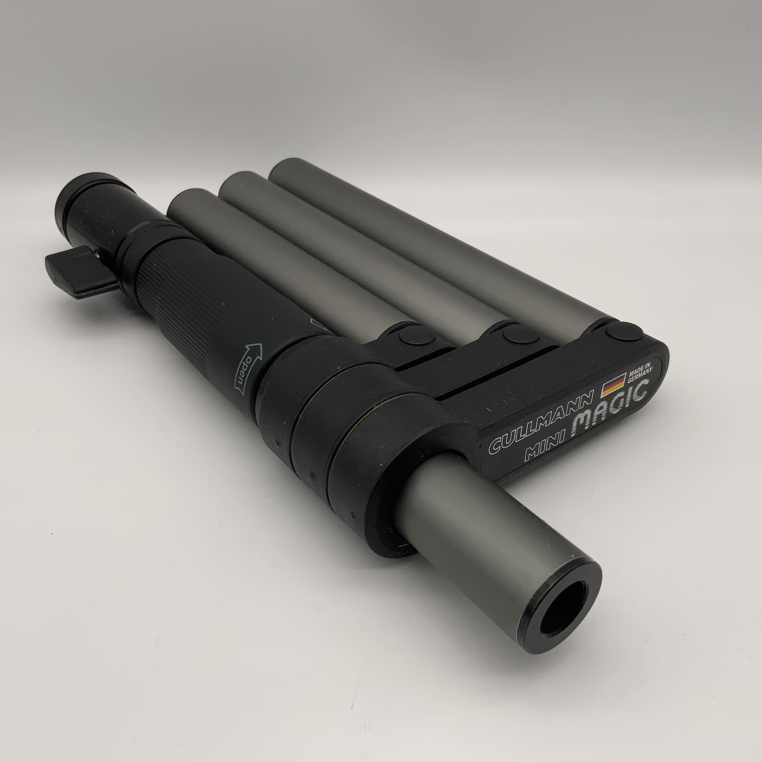 Cullmann 2701 Tischstativ silber Mini Magic Tripod Dreibein Taschenstativ