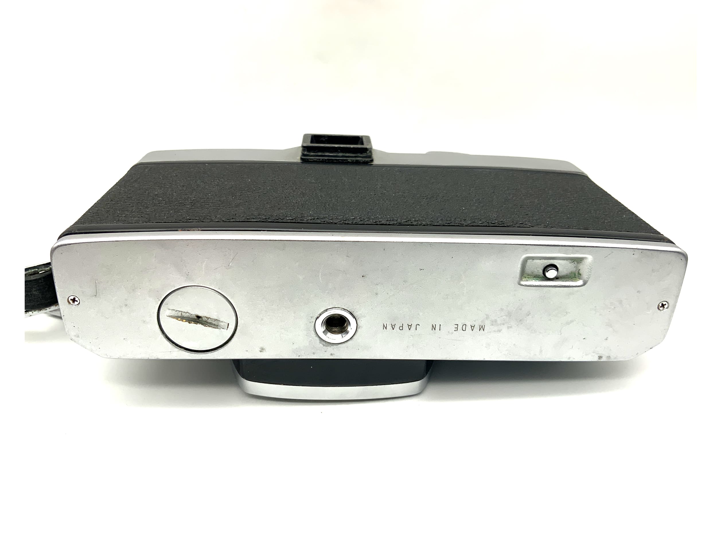 Sears TLS SLR 35mm analog single-lens reflex camera body (M42)