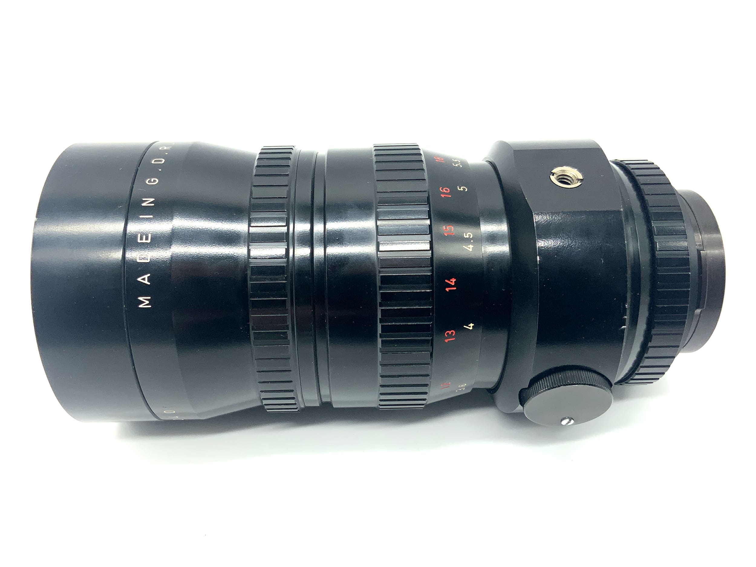 Pentacon 300mm 1:4 prime lens (Pentacon Six)