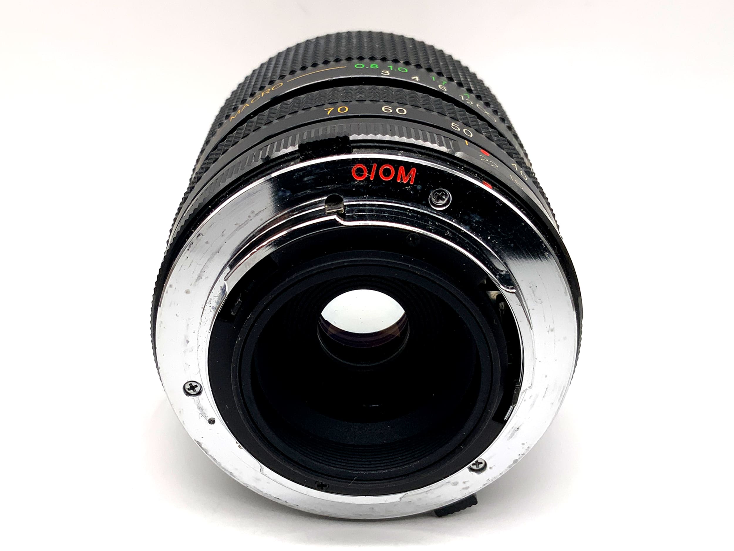 Vivitar 28-70mm 1:3.9-4.8 Objektiv MC Macro Focusing Zoom (Olympus OM)