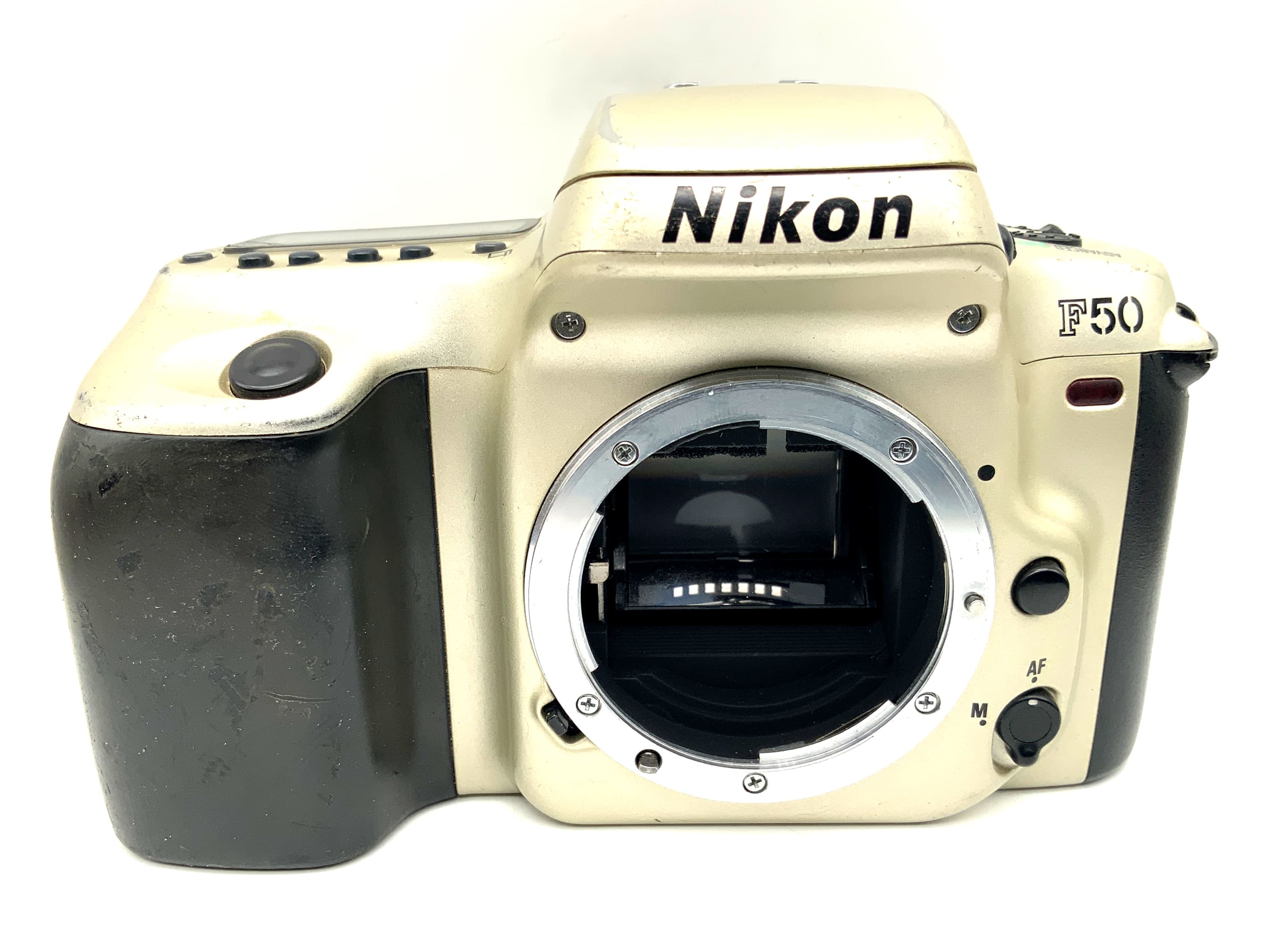 Nikon F50 SLR 35mm Spiegelreflexkamera analog Body Gehäuse (Nikon AF)