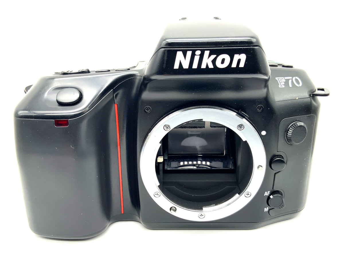 Boîtier reflex analogique Nikon F70 SLR Quartz Date Panorama 35 mm (Nikon AF)