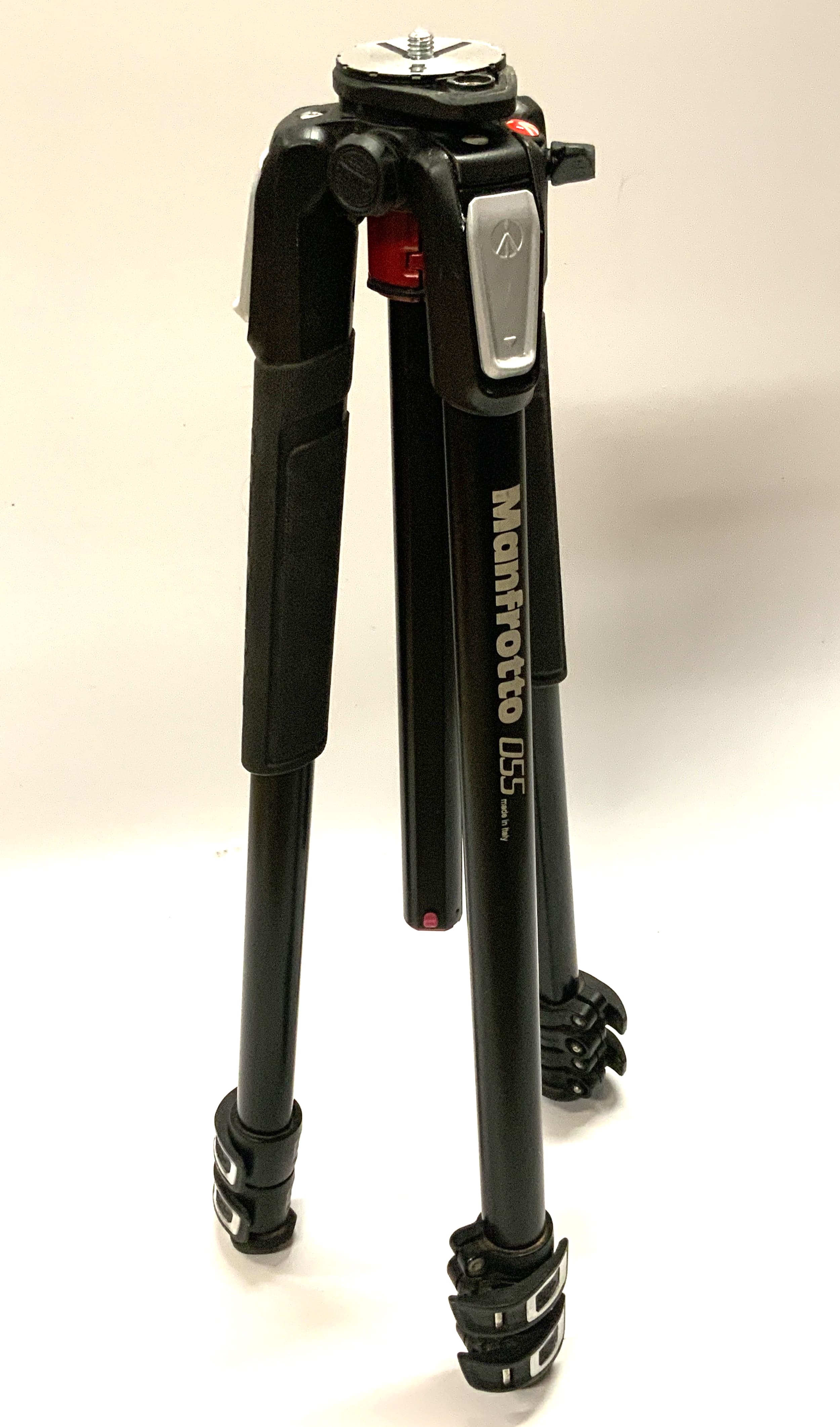 Manfrotto MT055XPRO3 Stativ schwarz Alustativ Dreibeinstativ Fotostativ