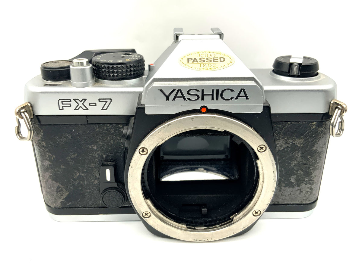 Yashica FX-7 SLR 35mm Spiegelreflexkamera analog Body Gehäuse (Yashica/Contax)