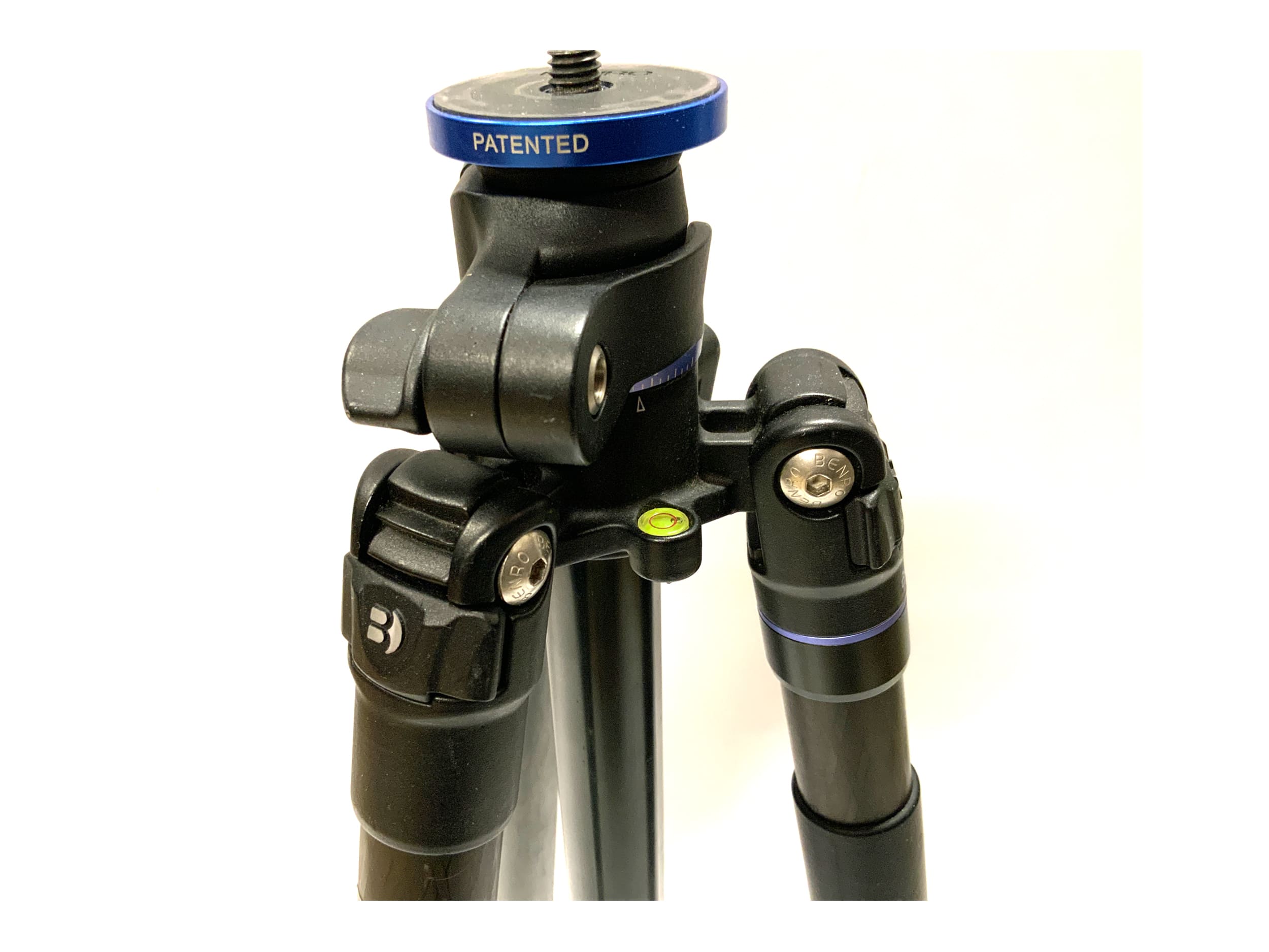 Benro FGP28C Stativ GoPlus Travel Carbon Stativ mit schwenkbarer Mittelsäule