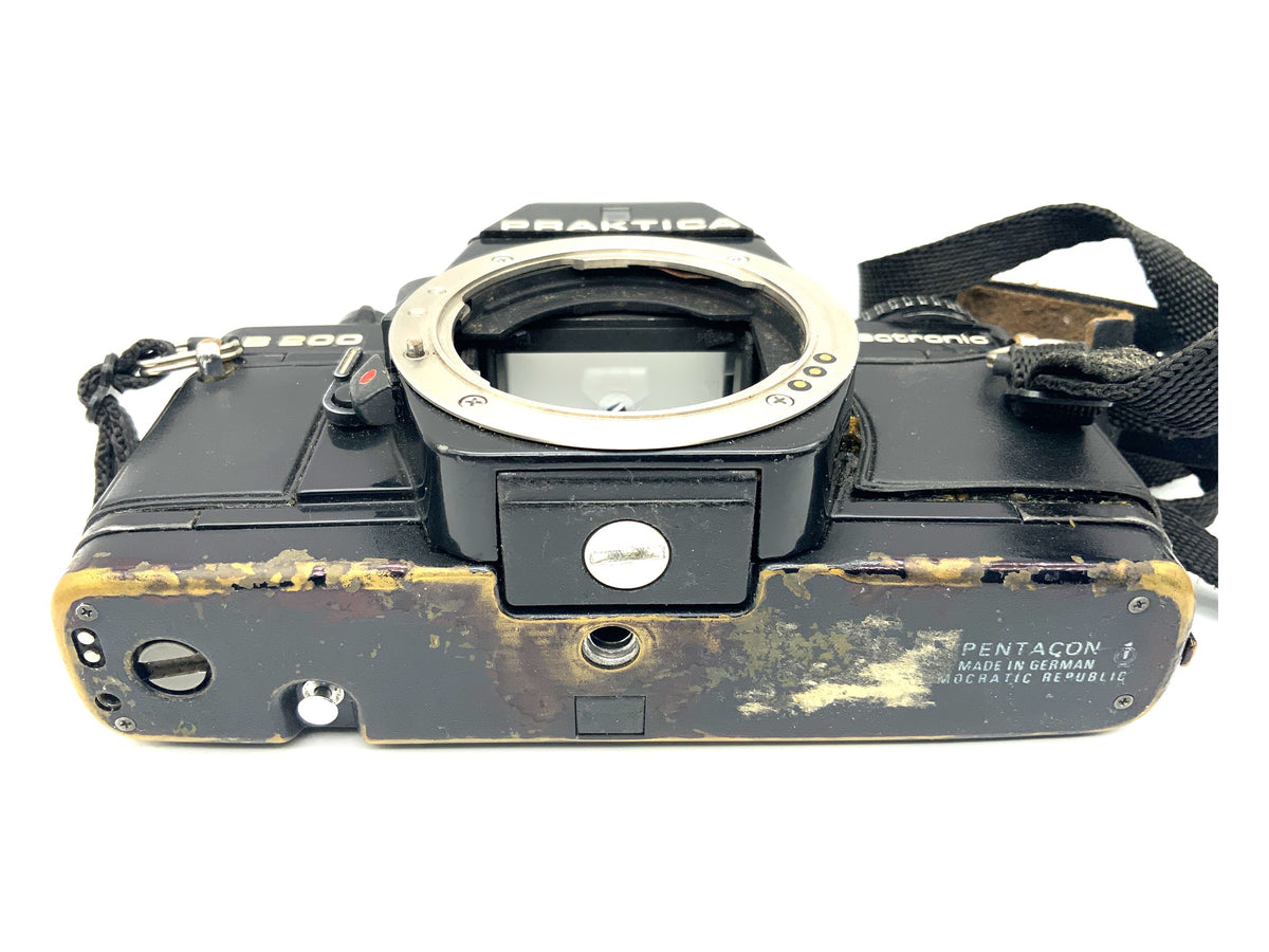 Praktica B 200 electronic SLR 35mm SLR analog Body (Praktica B)