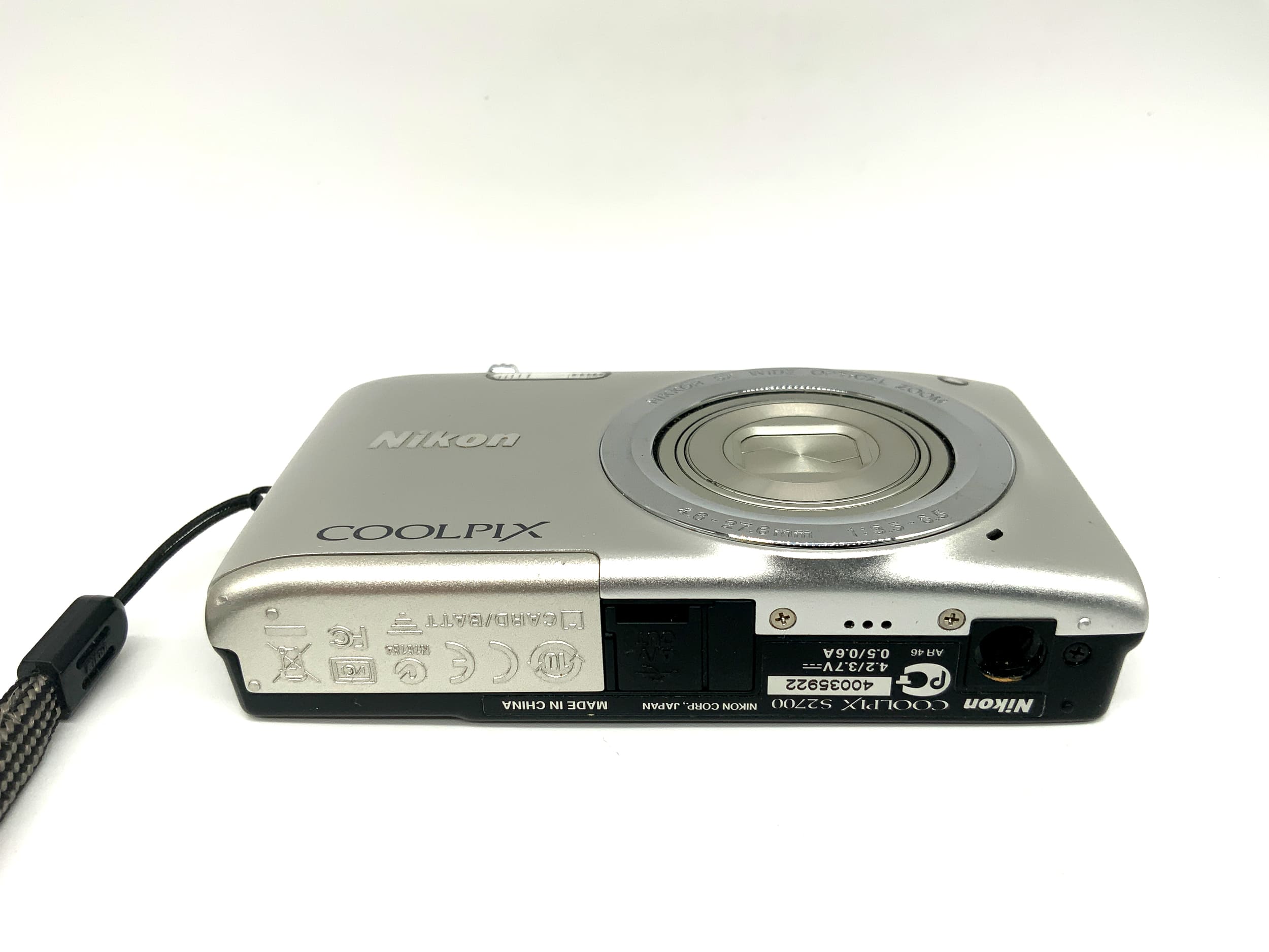 Nikon Coolpix S2700 Digitale Kompaktkamera mit 4.6-27.6mm 1:3.5-6.5