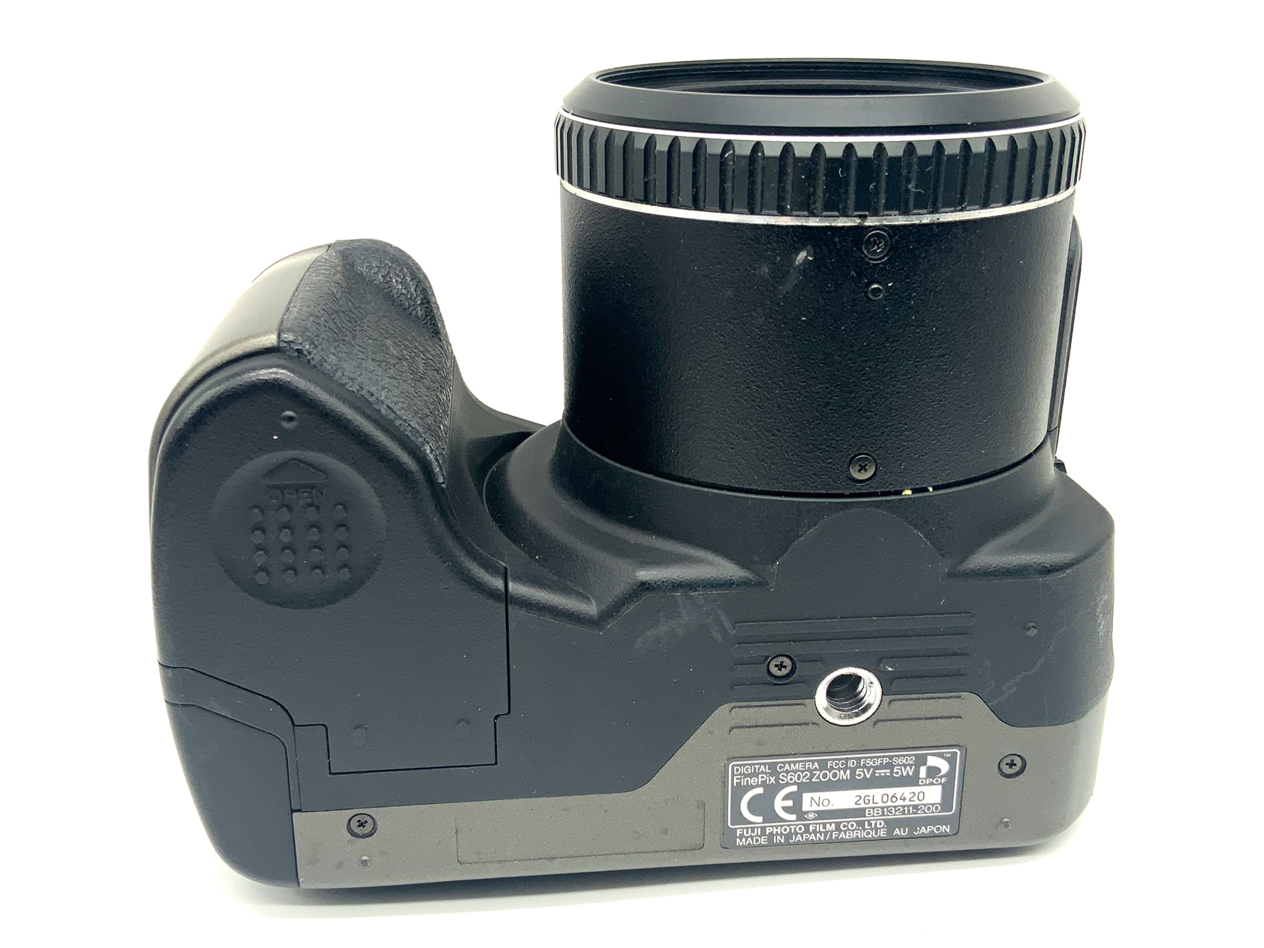 Fujifilm S602 Zoom Bridgekamera mit 1:2.8-3.1 7.8-46.8mm Digitalkamera