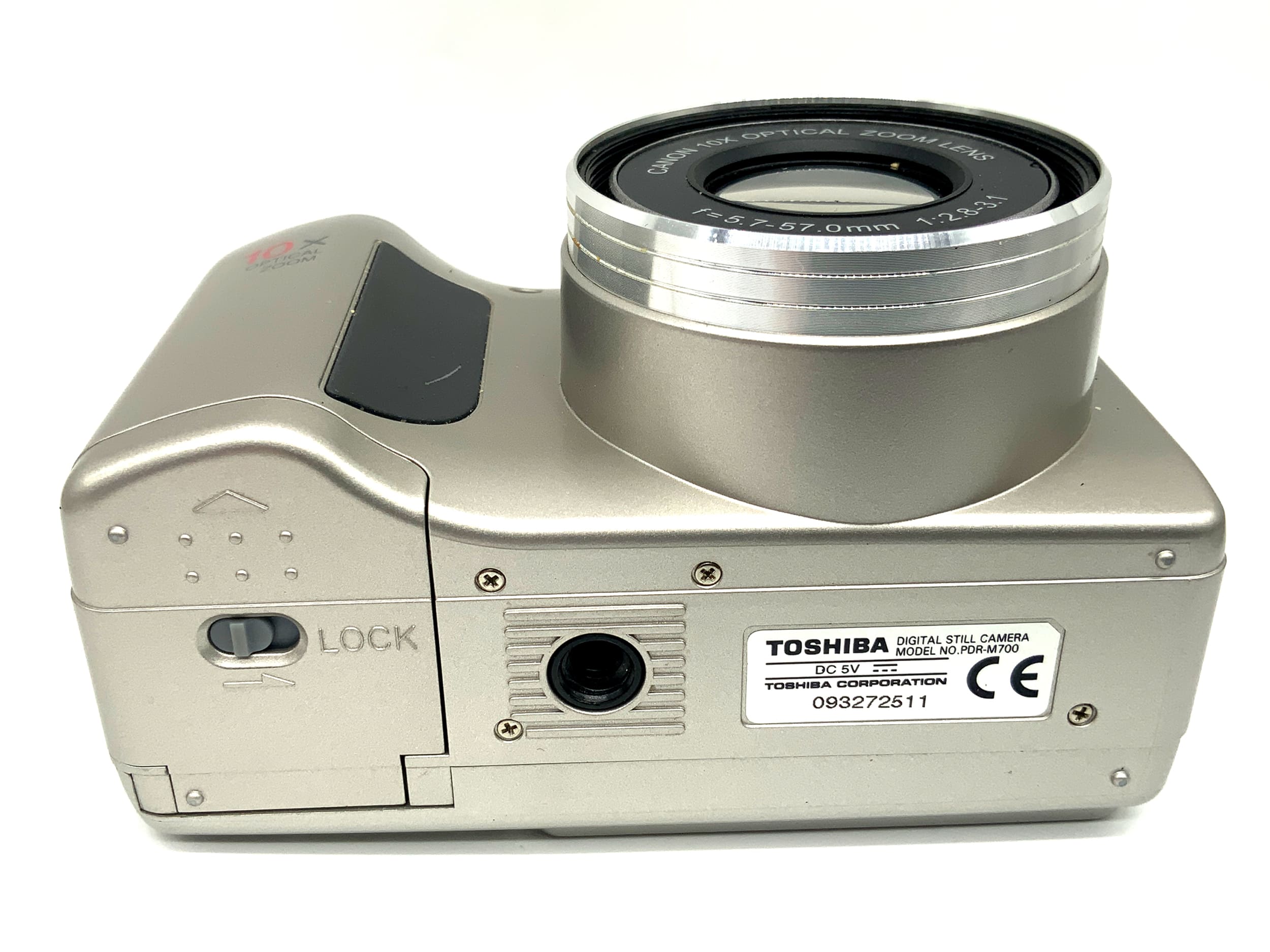 Toshiba PDR-M700 Digitale Kompaktkamera mit 5.7-57.0mm 1:2.8-3.1