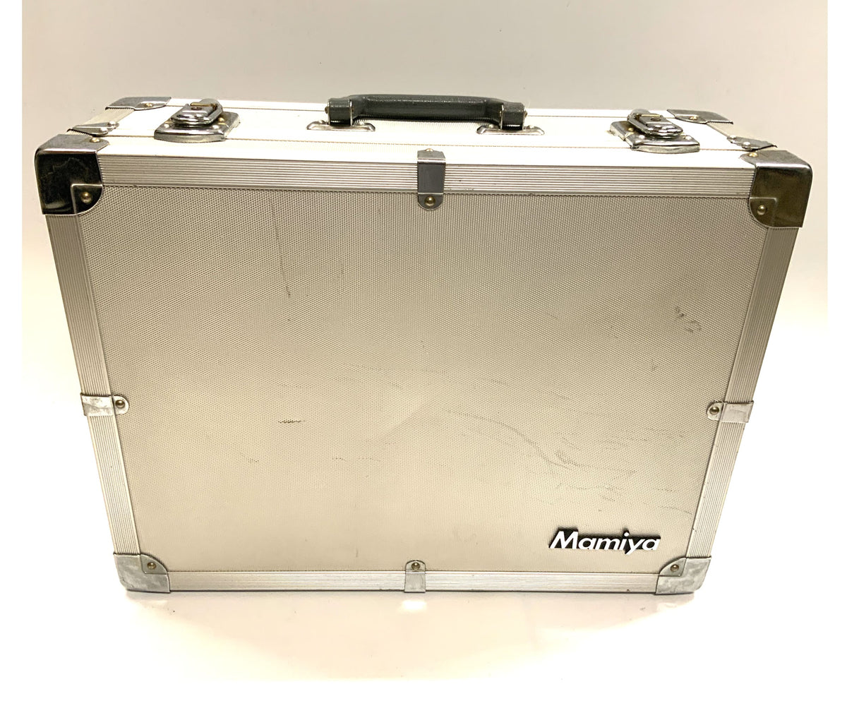 Étui pour appareil photo Mamiya, argenté, dimensions extérieures 46 x 36 x 16 cm, boîtier en aluminium sans intérieur
